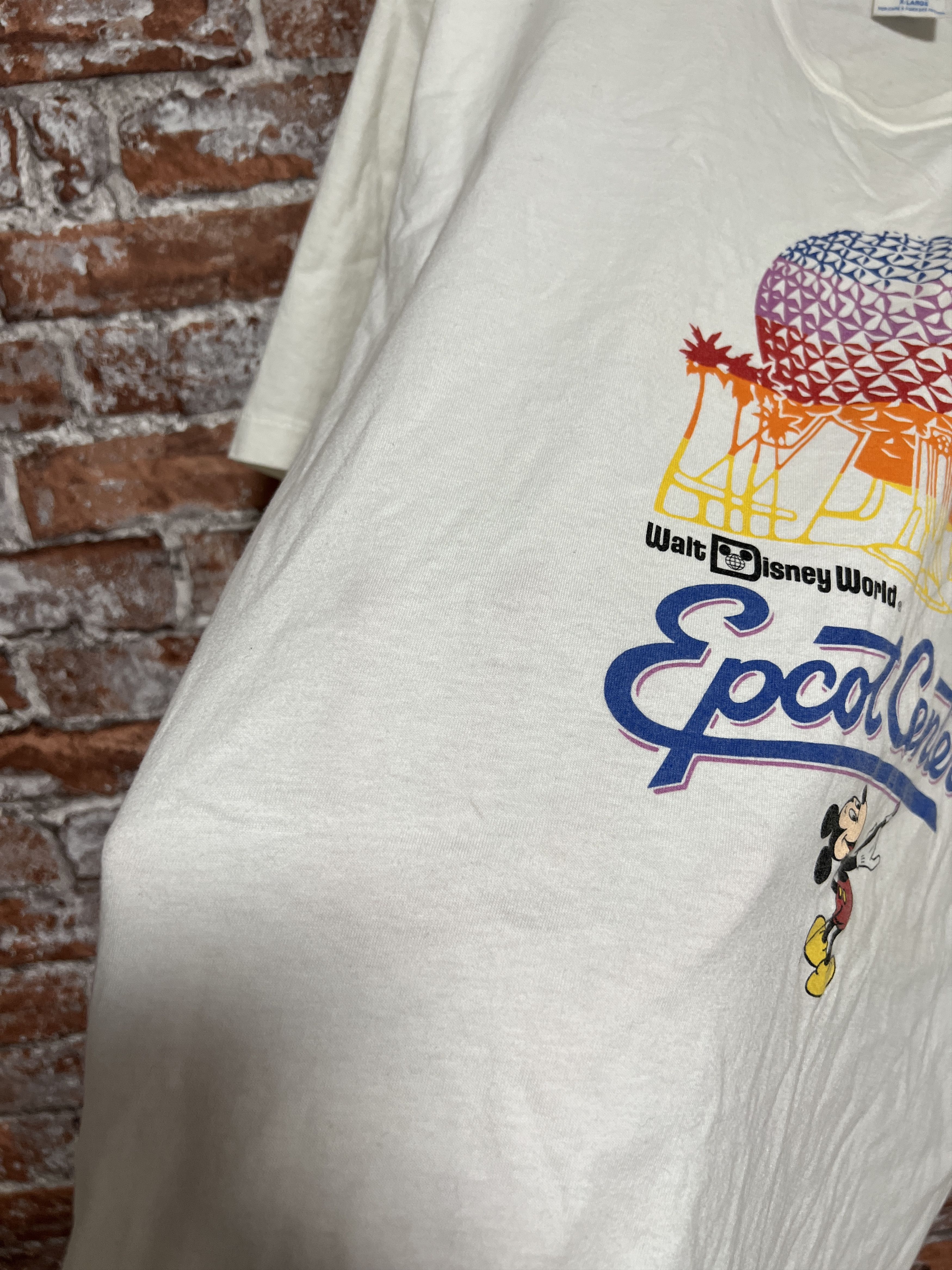 Cartoon Network × Disney × Vintage Vintage 90s Walt Disney World Epcot Center T-shirt Size US XL / EU 56 / 4 - 10 Thumbnail