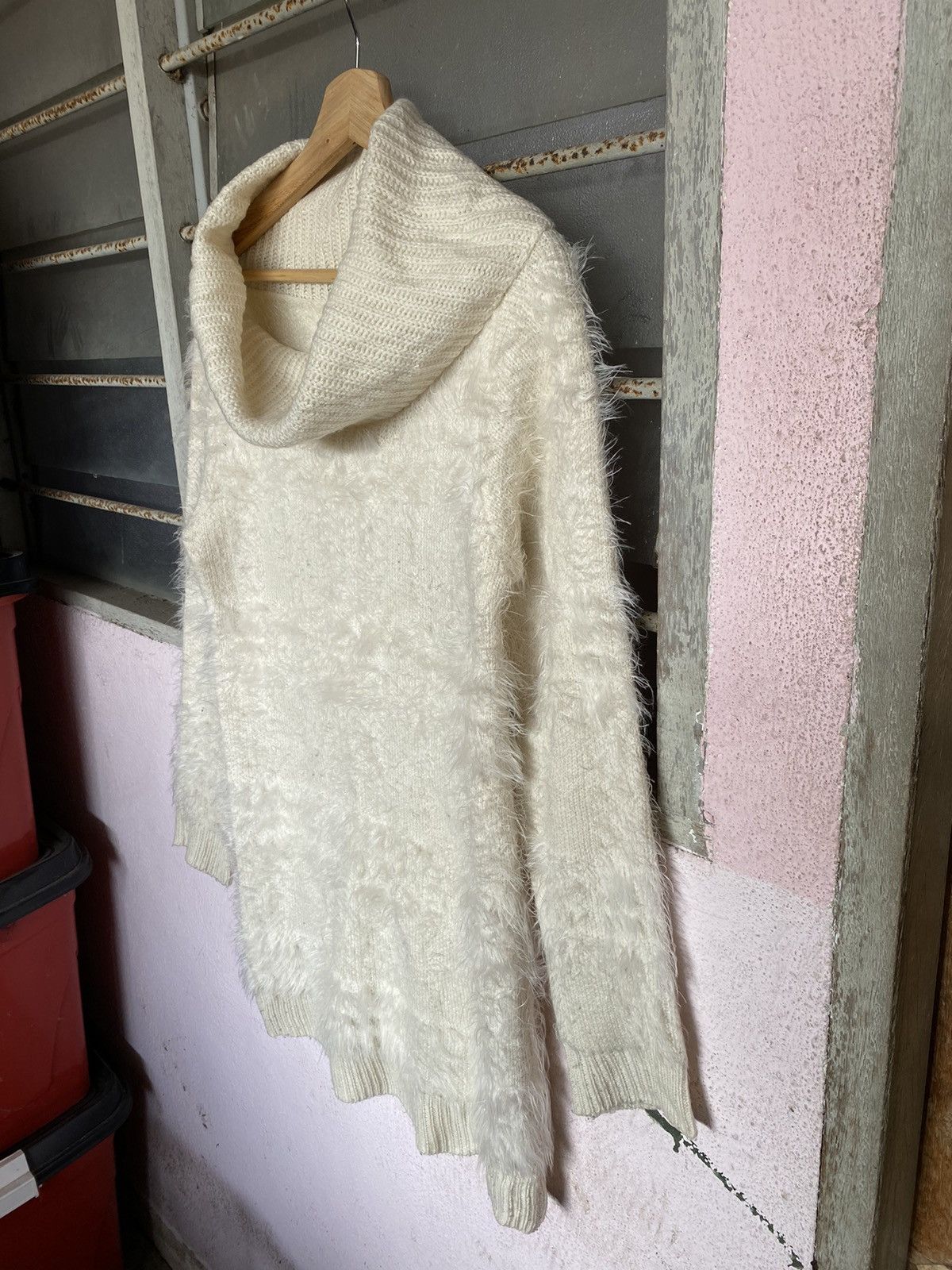 Japanese Brand ⚡️Steals⚡️ Designer Cecil McBEE Fuzzy Knit Sweater Size S / US 4 / IT 40 - 4 Thumbnail