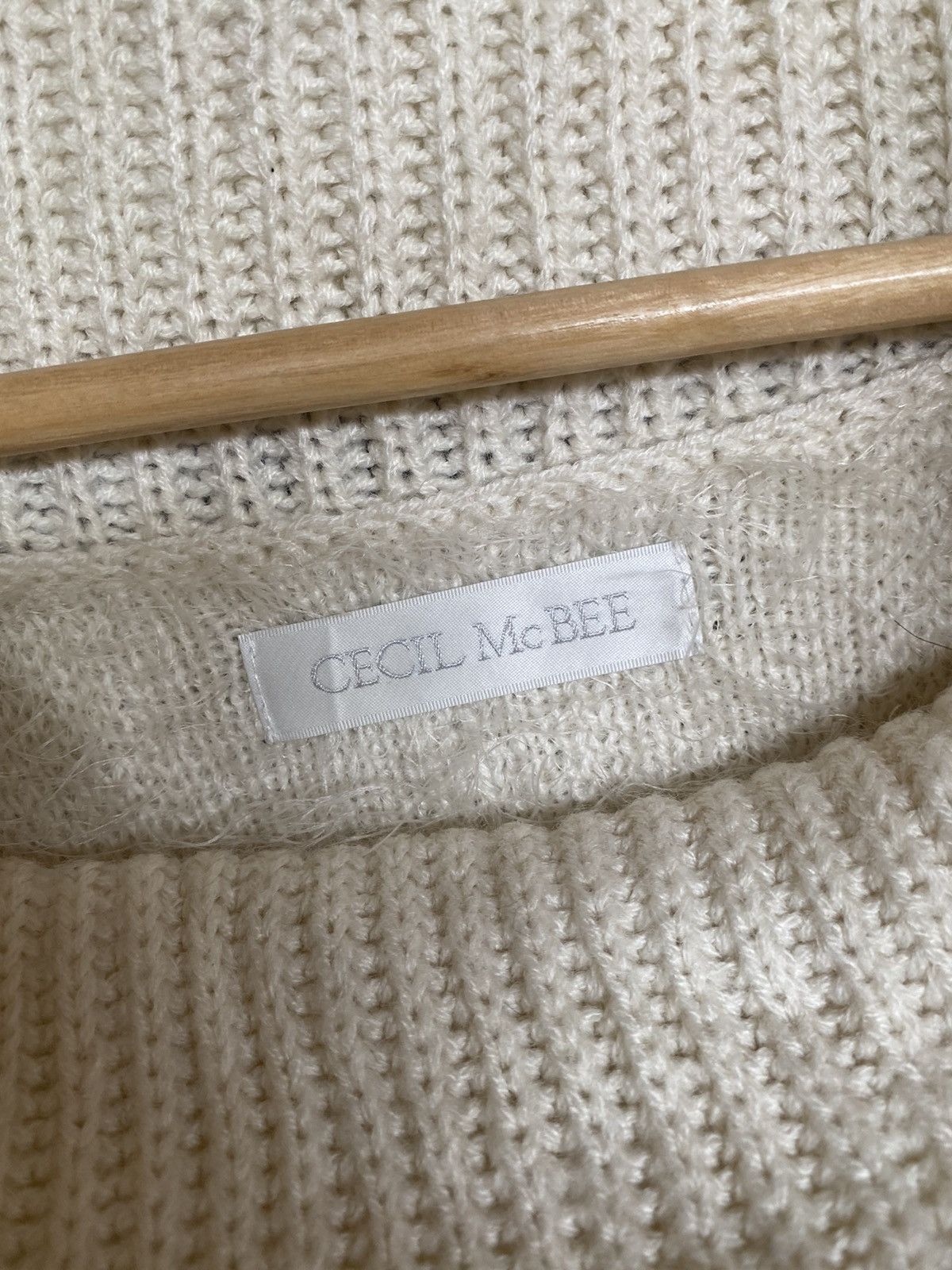 Japanese Brand ⚡️Steals⚡️ Designer Cecil McBEE Fuzzy Knit Sweater Size S / US 4 / IT 40 - 7 Thumbnail