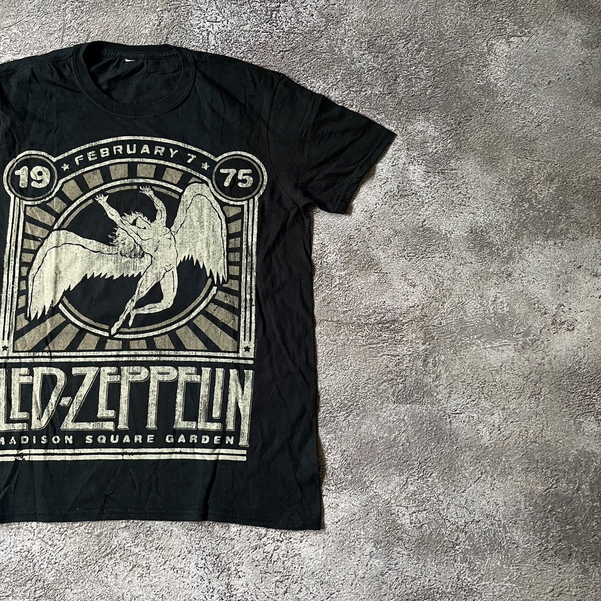 Band Tees Vintage Y2K Led Zeppelin Logo Angel DEAD Skulls Horror Tee Size US M / EU 48-50 / 2 - 3 Thumbnail