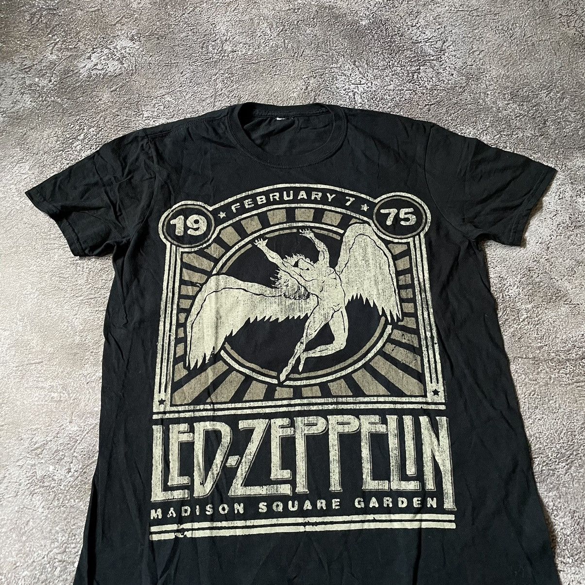 Band Tees Vintage Y2K Led Zeppelin Logo Angel DEAD Skulls Horror Tee Size US M / EU 48-50 / 2 - 5 Thumbnail