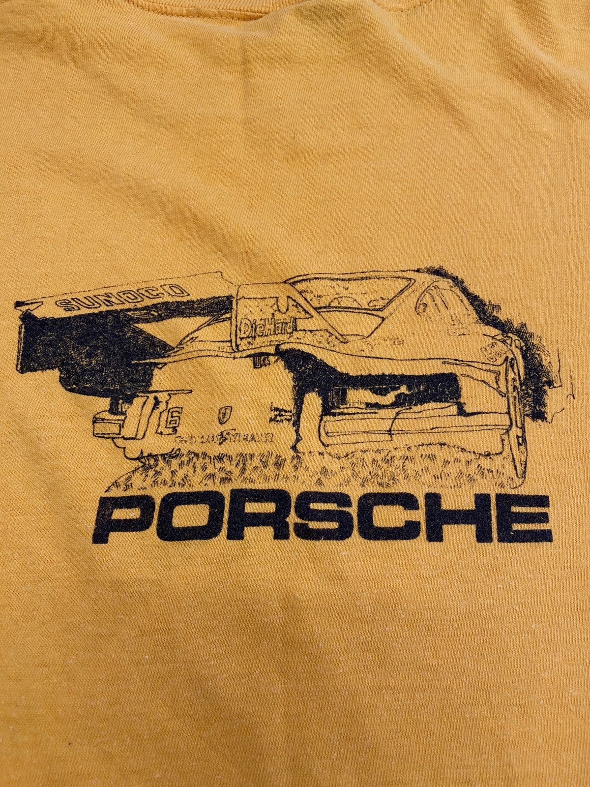 Vintage Vintage car tshirt PORSCHE Size US M / EU 48-50 / 2 - 6 Thumbnail