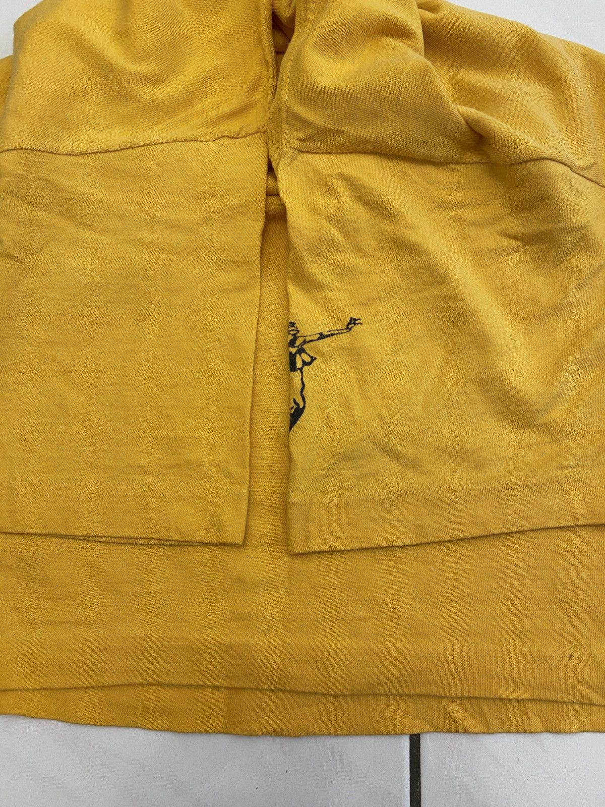 Vintage Vintage car tshirt PORSCHE Size US M / EU 48-50 / 2 - 7 Thumbnail