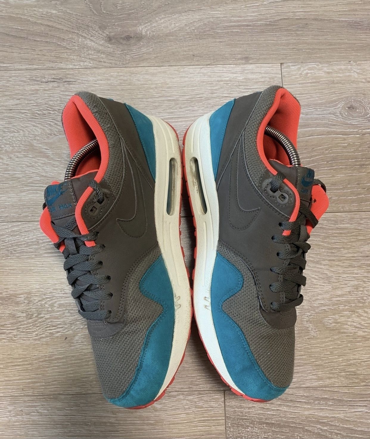 Nike Nike Air Max 1 essentials 10 Us hype sneakers shoes Size US 10 / EU 43 - 5 Thumbnail