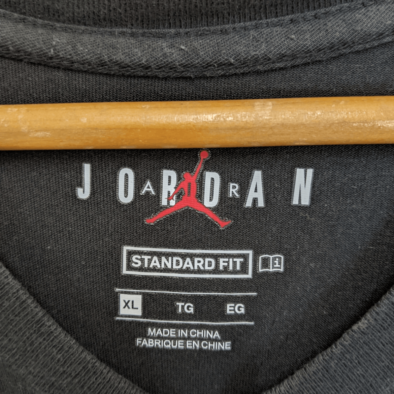Jordan Brand AIR JORDAN Jump Big Spell Out Image T-Shirt Size US XL / EU 56 / 4 - 6 Thumbnail