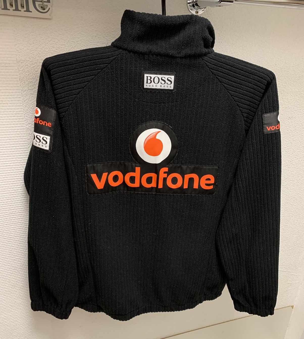 Formula 1 × Hugo Boss × Mercedes-Benz Mercedes-Benz Vodafone sweater 1/4 zip L Hugo boss formula Size US L / EU 52-54 / 3 - 1 Thumbnail