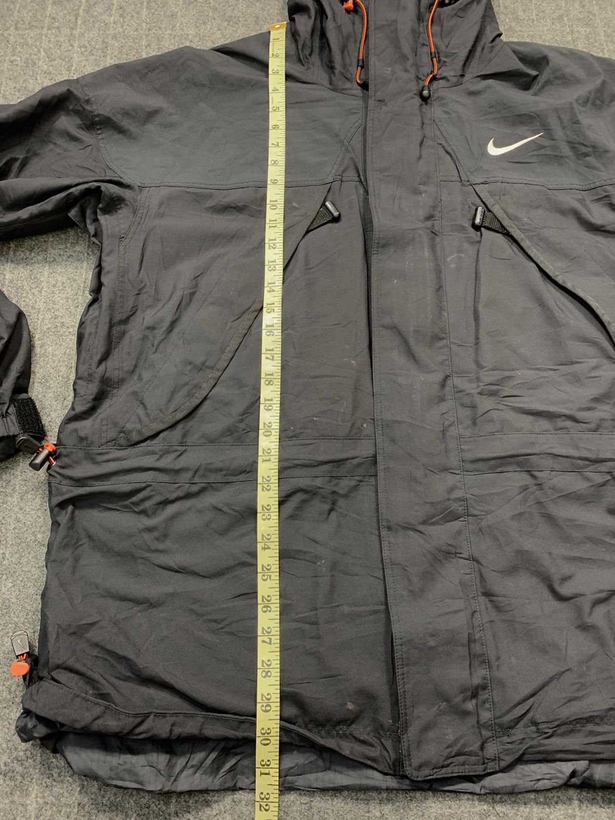 Nike ACG Nike ACG Windbreaker Jacket Storm-Fit 3 Layers Multi Pocket Size US L / EU 52-54 / 3 - 14 Thumbnail