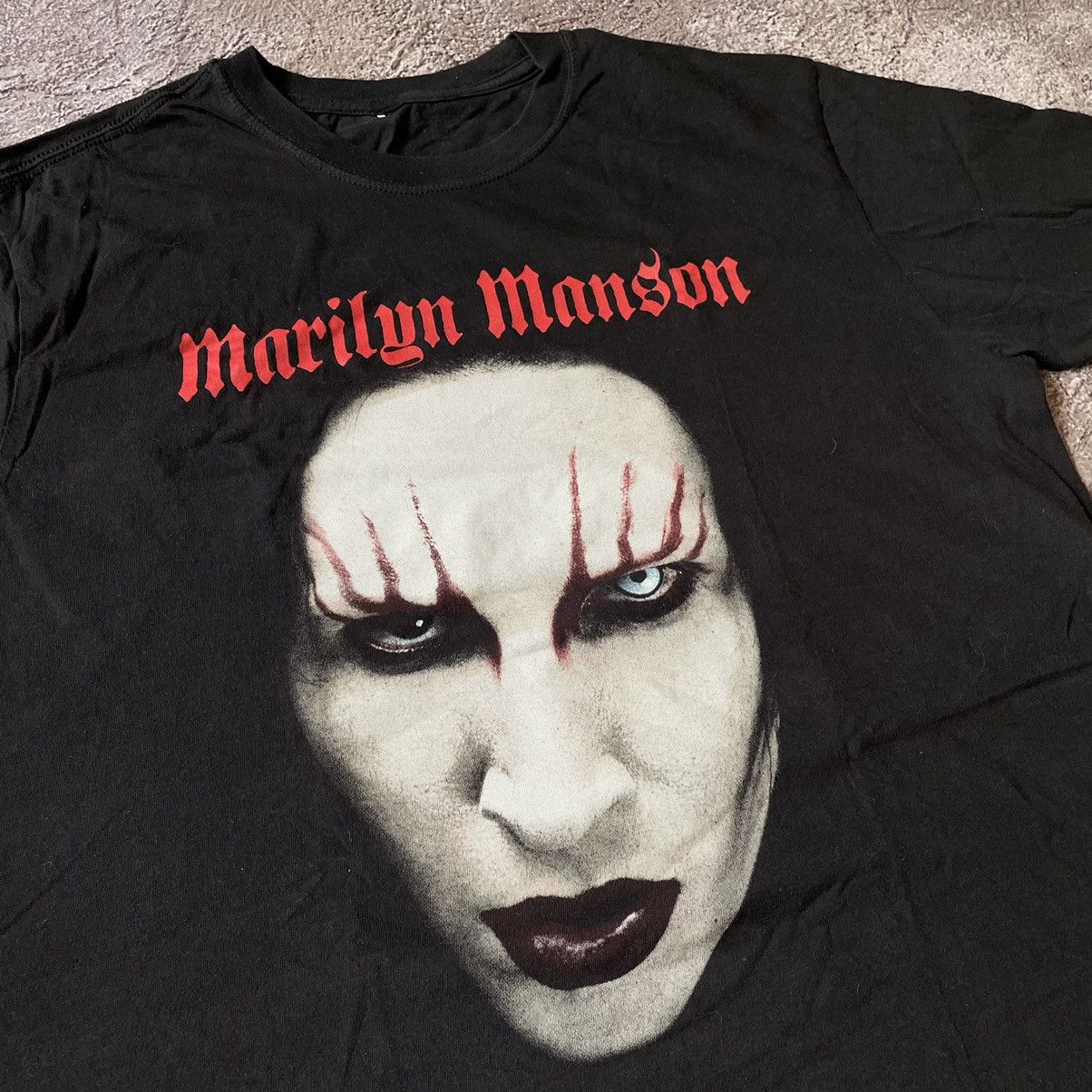 Vintage Vintage Y2K Marilyn Manson Band Tee Graphic Dark Punk Slim L Size US L / EU 52-54 / 3 - 1 Thumbnail