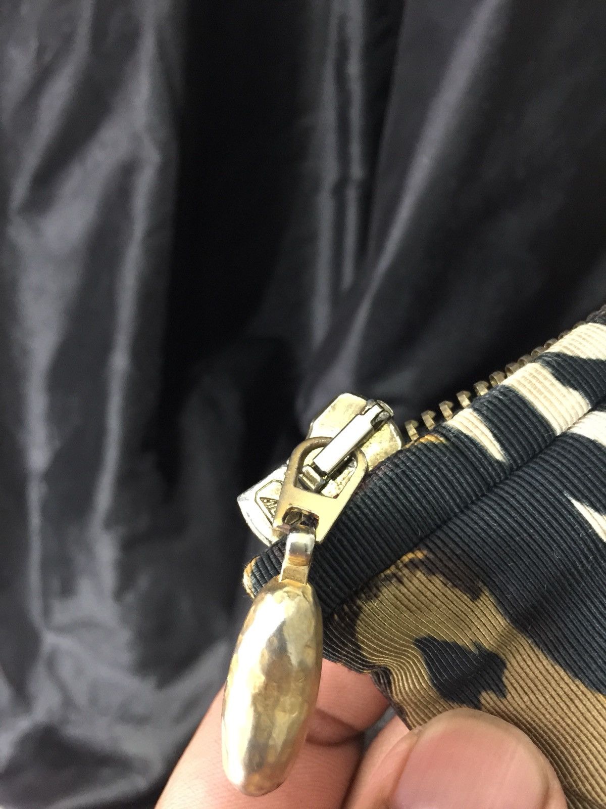 Iceberg × Vintage Iceberg Made In Italy Full Print Tiger Sukajan Jacket Size US XL / EU 56 / 4 - 10 Thumbnail