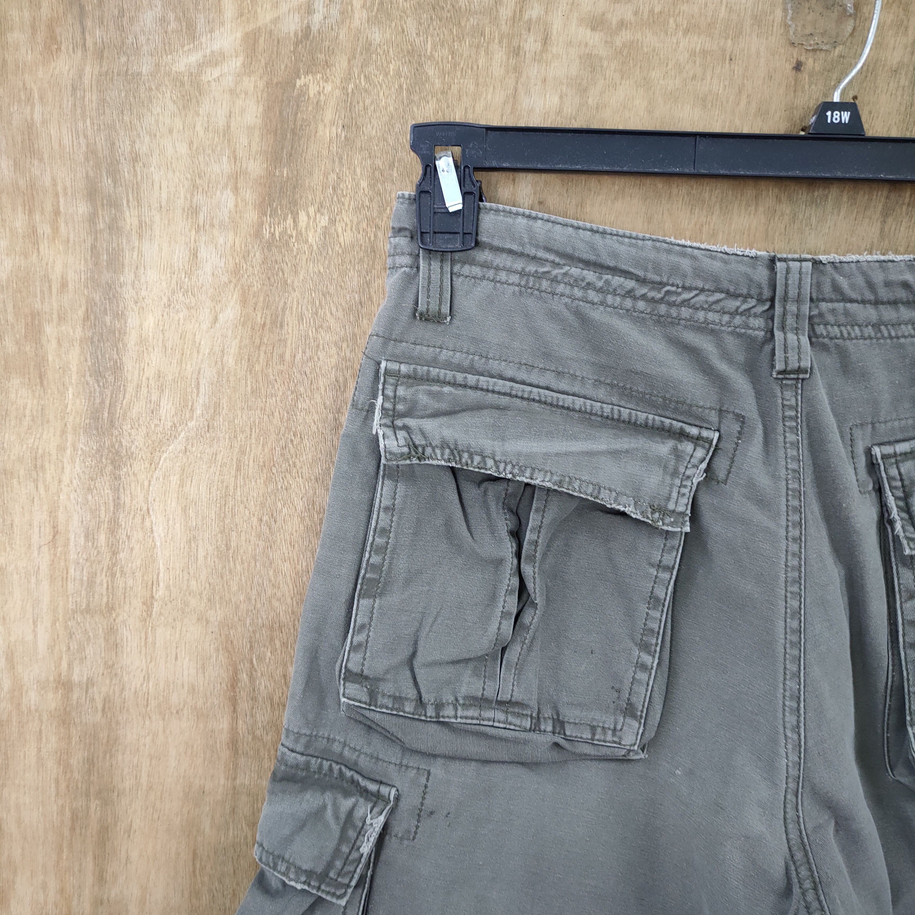 Japanese Brand × Vintage VINTAGE 8 POCKET FADED CARGO PANTS Size US 32 / EU 48 - 18 Thumbnail
