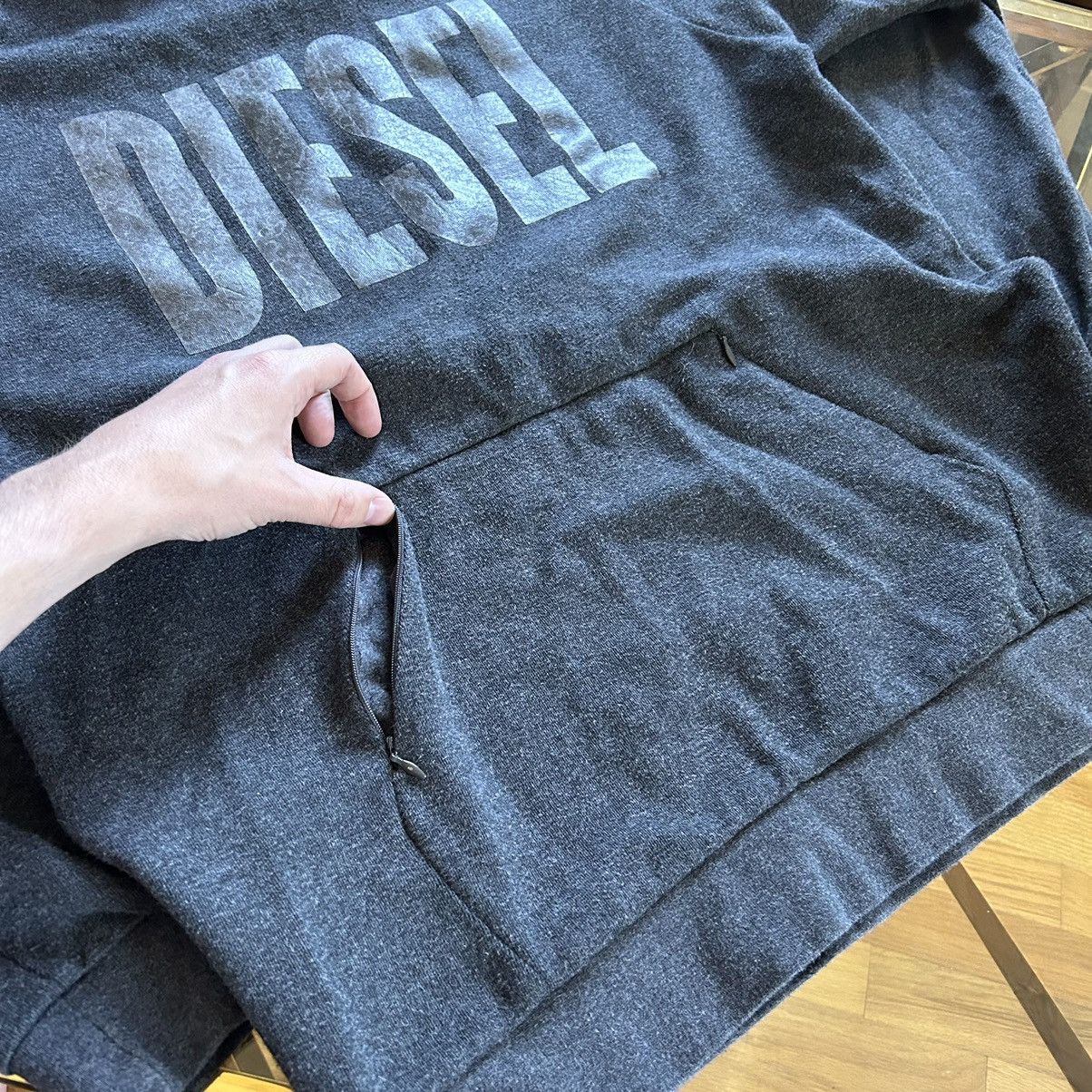Diesel Y2K BLACK ON BLACK DiESEL RAGLAN HOODiE SWEATSHiRT PULLOVER Size US XL / EU 56 / 4 - 3 Thumbnail