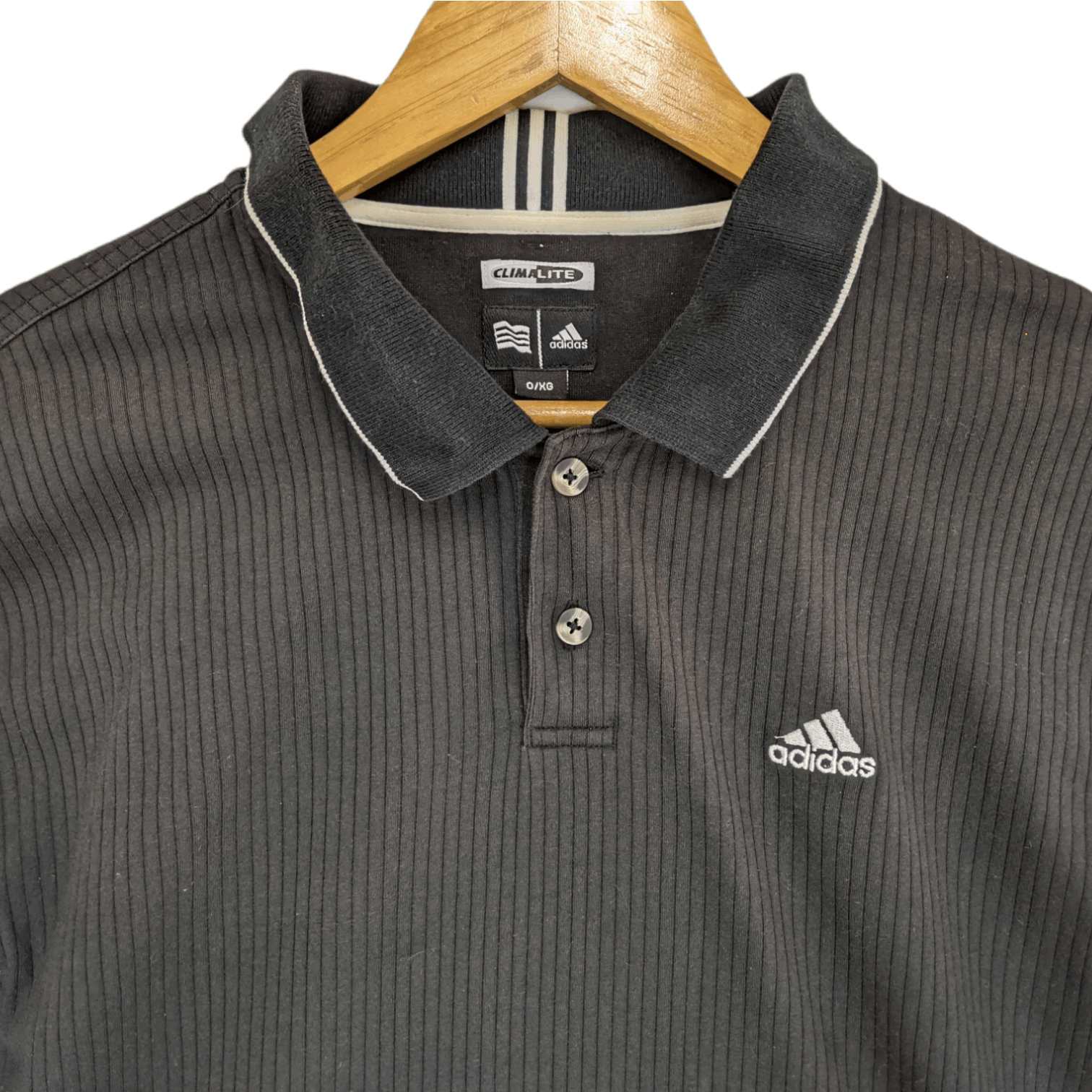 Adidas Vintage ADIDAS Black Polo Shirt Size US XL / EU 56 / 4 - 4 Thumbnail