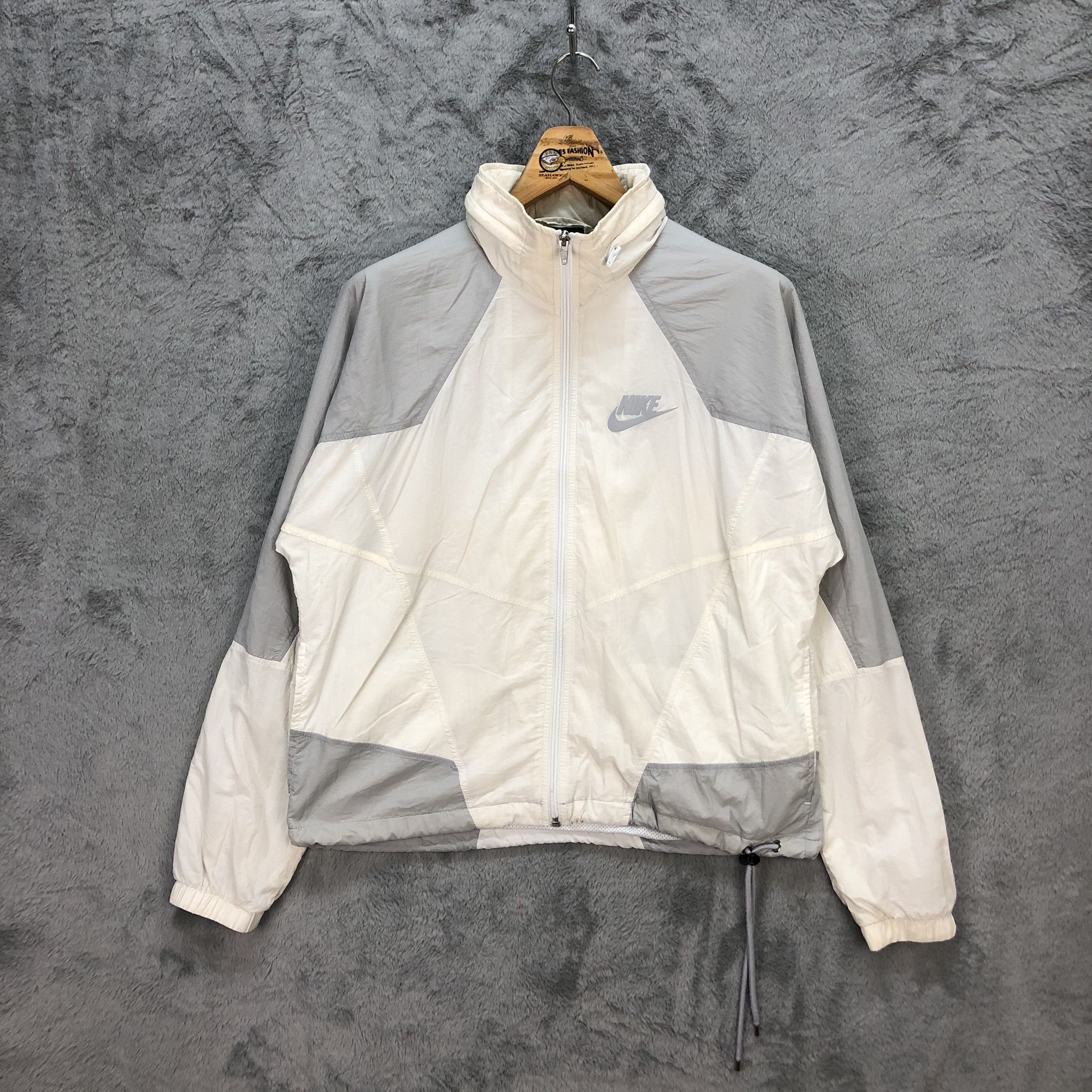 Nike White Light Jacket Windbreaker #5589-199
