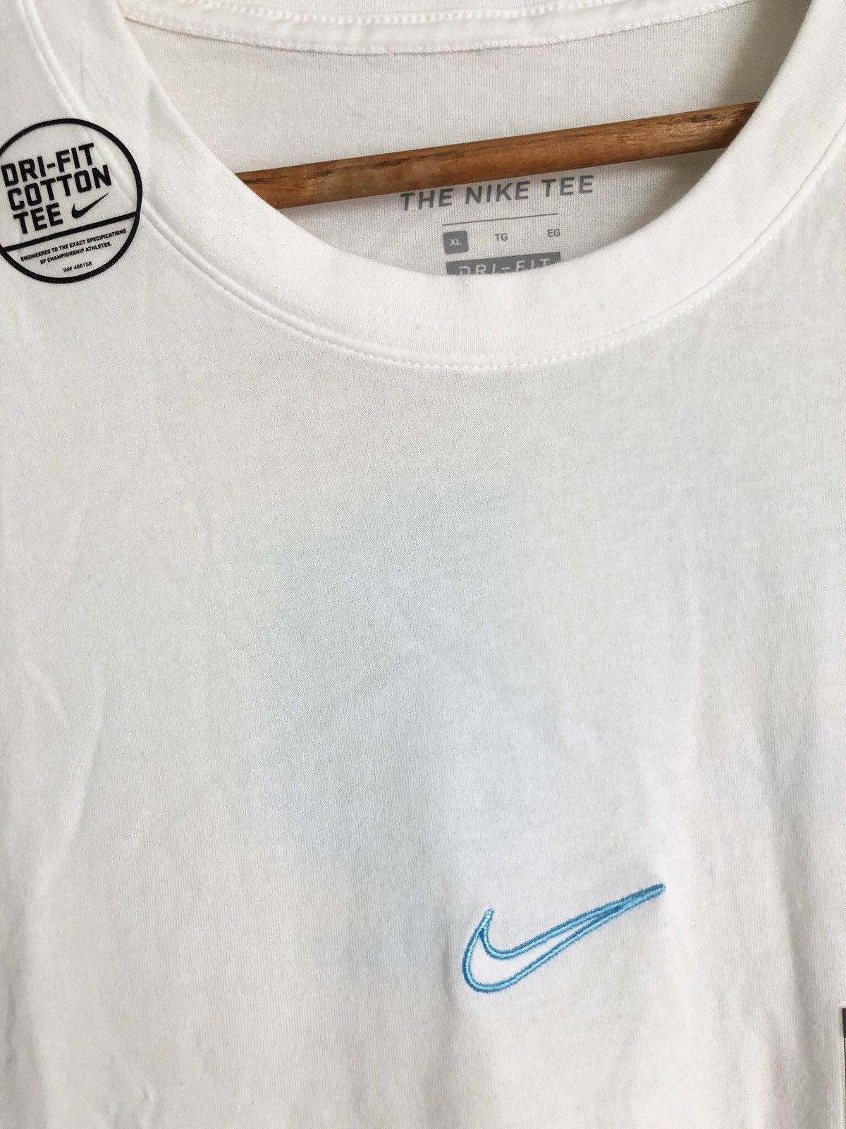 Nike Nike SB Skateboarding Summer Cocktail Swoosh logo t-shirt Size US XL / EU 56 / 4 - 3 Thumbnail