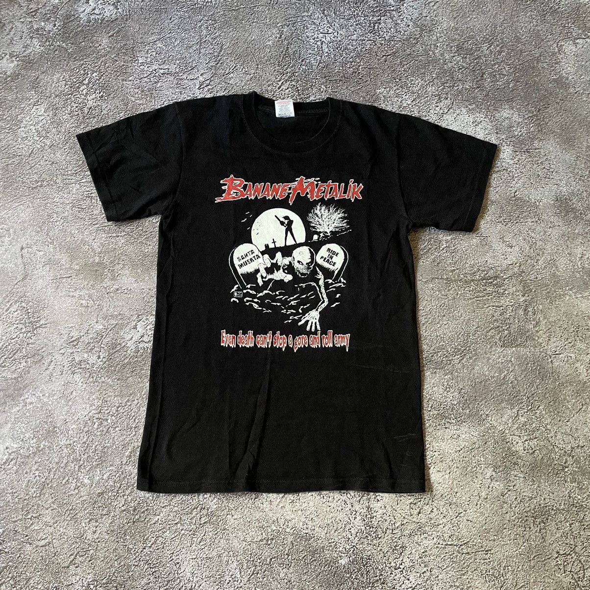 Vintage Vintage Y2K Banane Metalik Graphic Tee Skulls Grunge Faded M Size US M / EU 48-50 / 2 - 4 Thumbnail