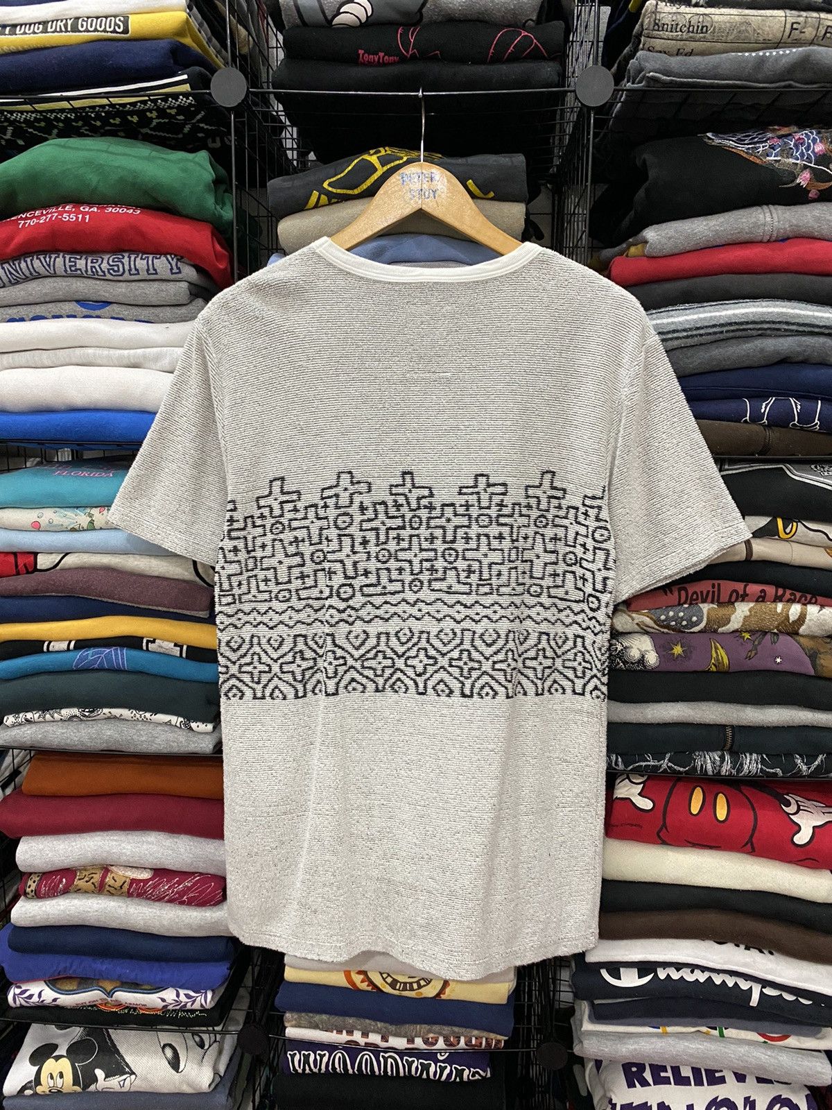 Dakota Grizzly 2005 DAKOTA NASNGWAM TOWEL T-SHIRT Size US L / EU 52-54 / 3 - 3 Thumbnail