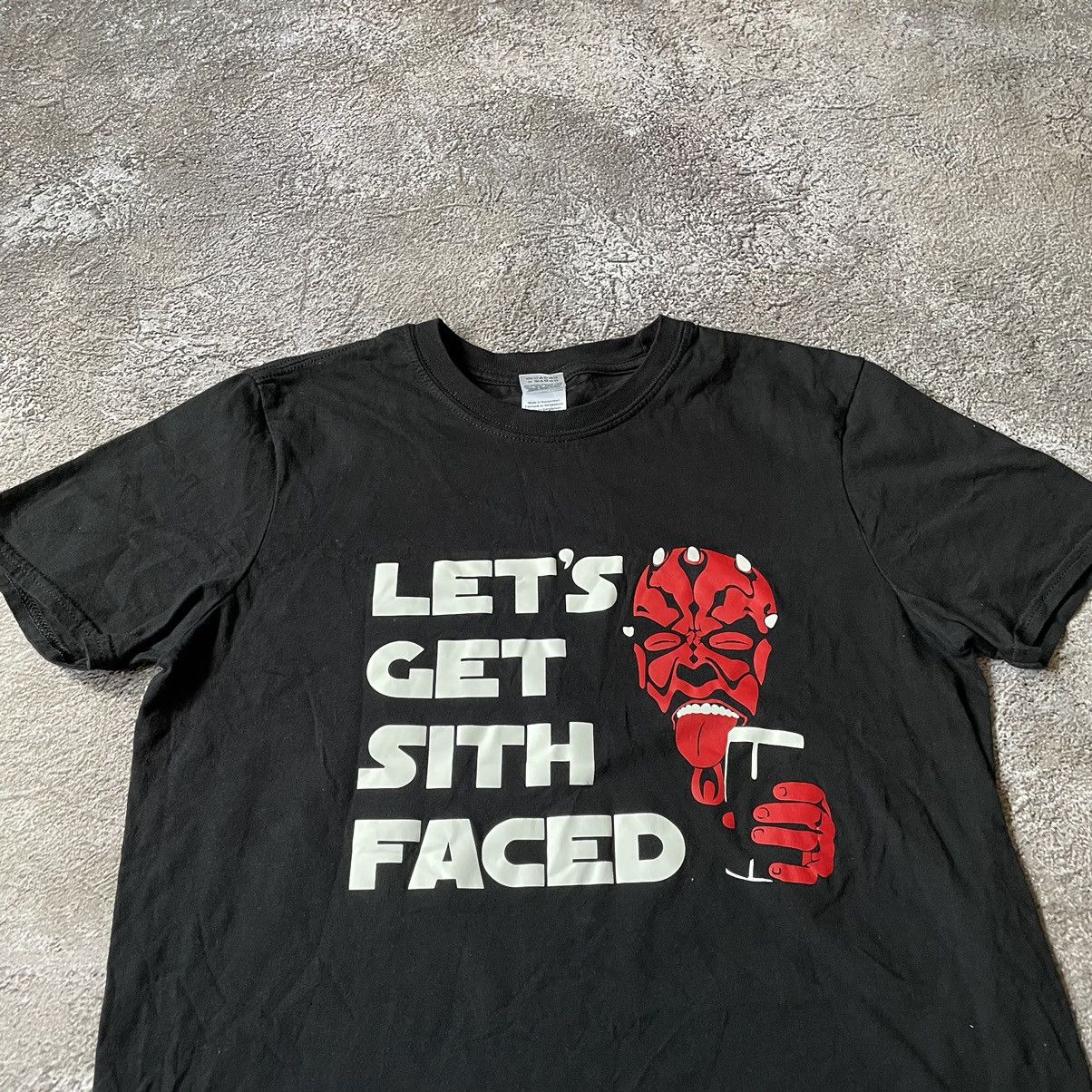 Vintage Vintage Y2K Graphic Tee Sith Faced Devil Print Streetwear M Size US M / EU 48-50 / 2 - 5 Thumbnail