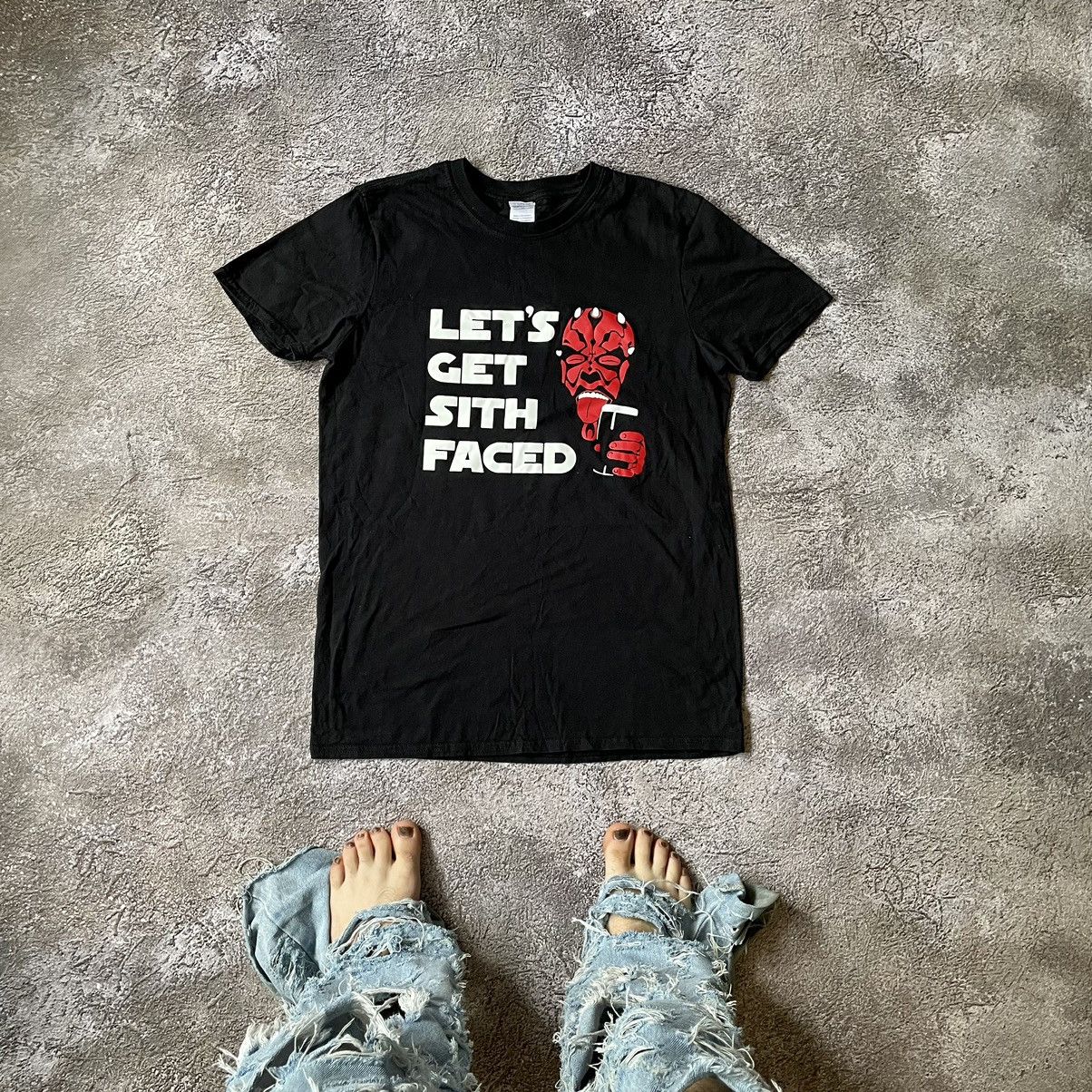 Vintage Vintage Y2K Graphic Tee Sith Faced Devil Print Streetwear M Size US M / EU 48-50 / 2 - 1 Thumbnail