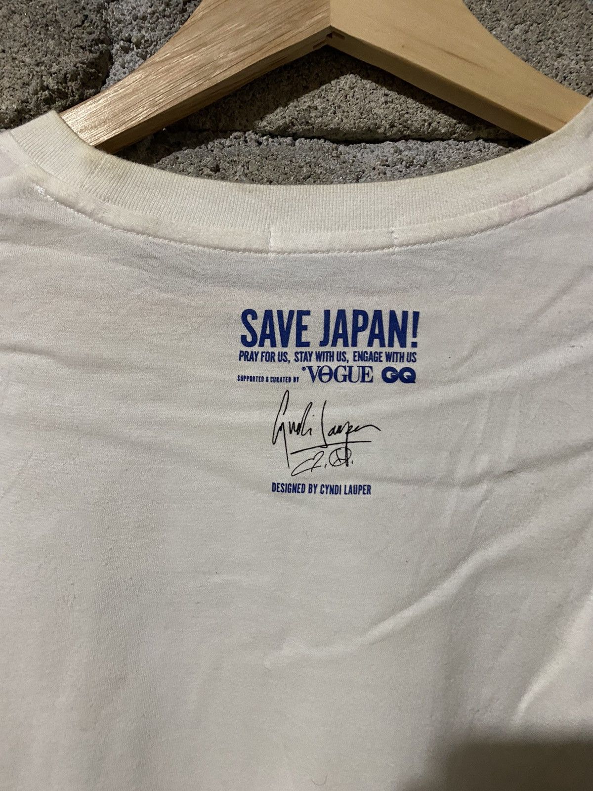Designer × Uniqlo × Vogue Cyndi Lauper “Save Japan” UT T-Shirt – Limited Edition Tee Size US L / EU 52-54 / 3 - 6 Thumbnail