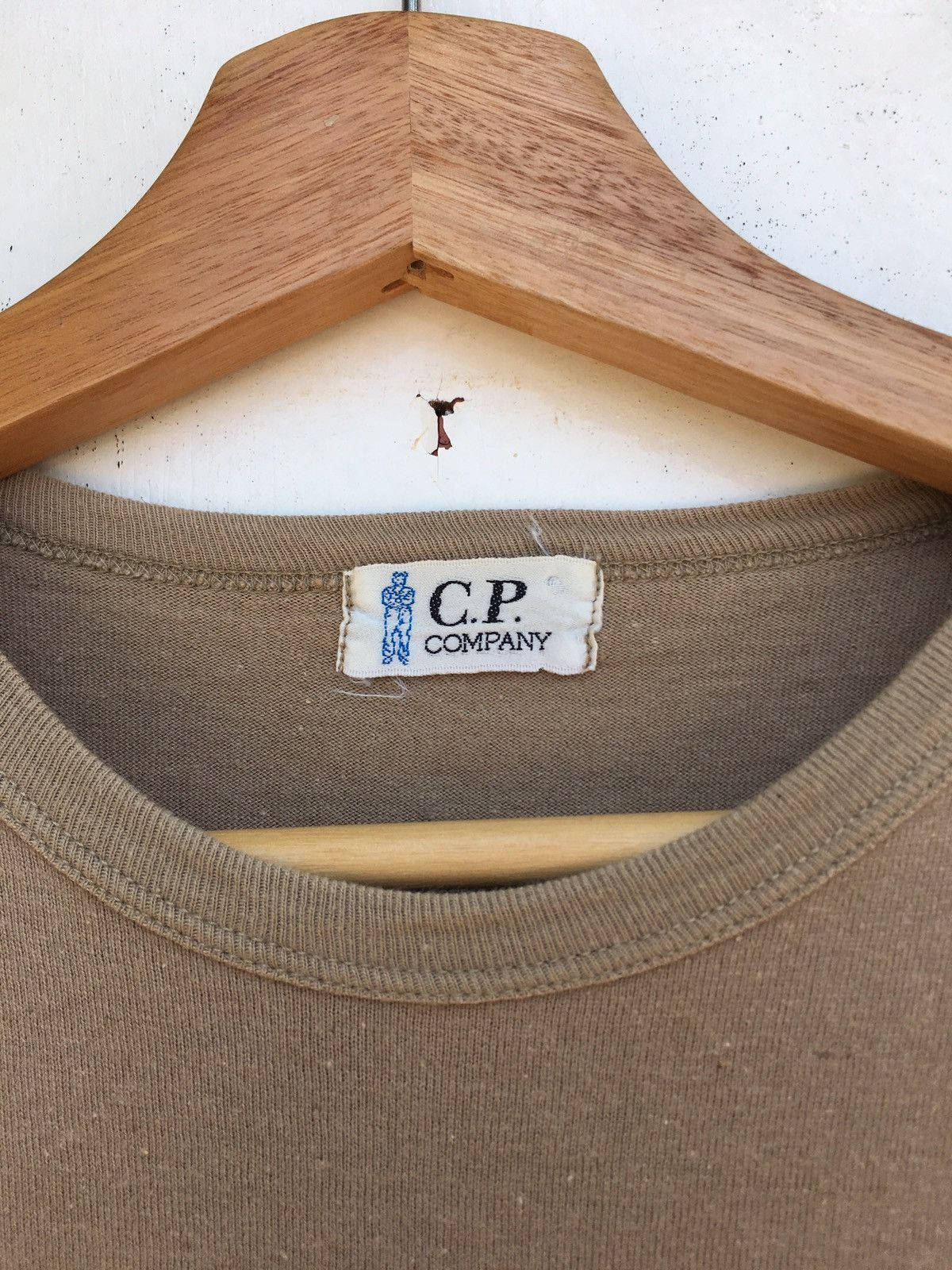 C.P. Company Rare Vintage C.P Company Logo Plain Tshirt Size US S / EU 44-46 / 1 - 6 Thumbnail