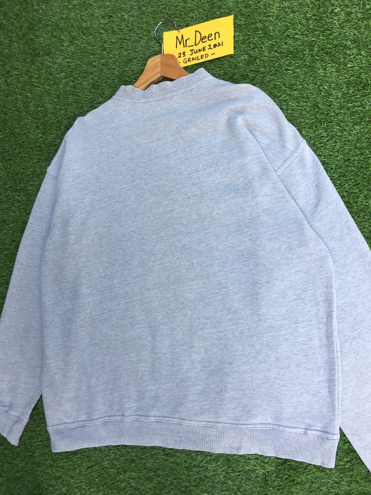 Yves Saint Laurent Vintage Yves Saint Laurent YSL Biglogo Spellout Sweatshirt Size US M / EU 48-50 / 2 - 20 Thumbnail