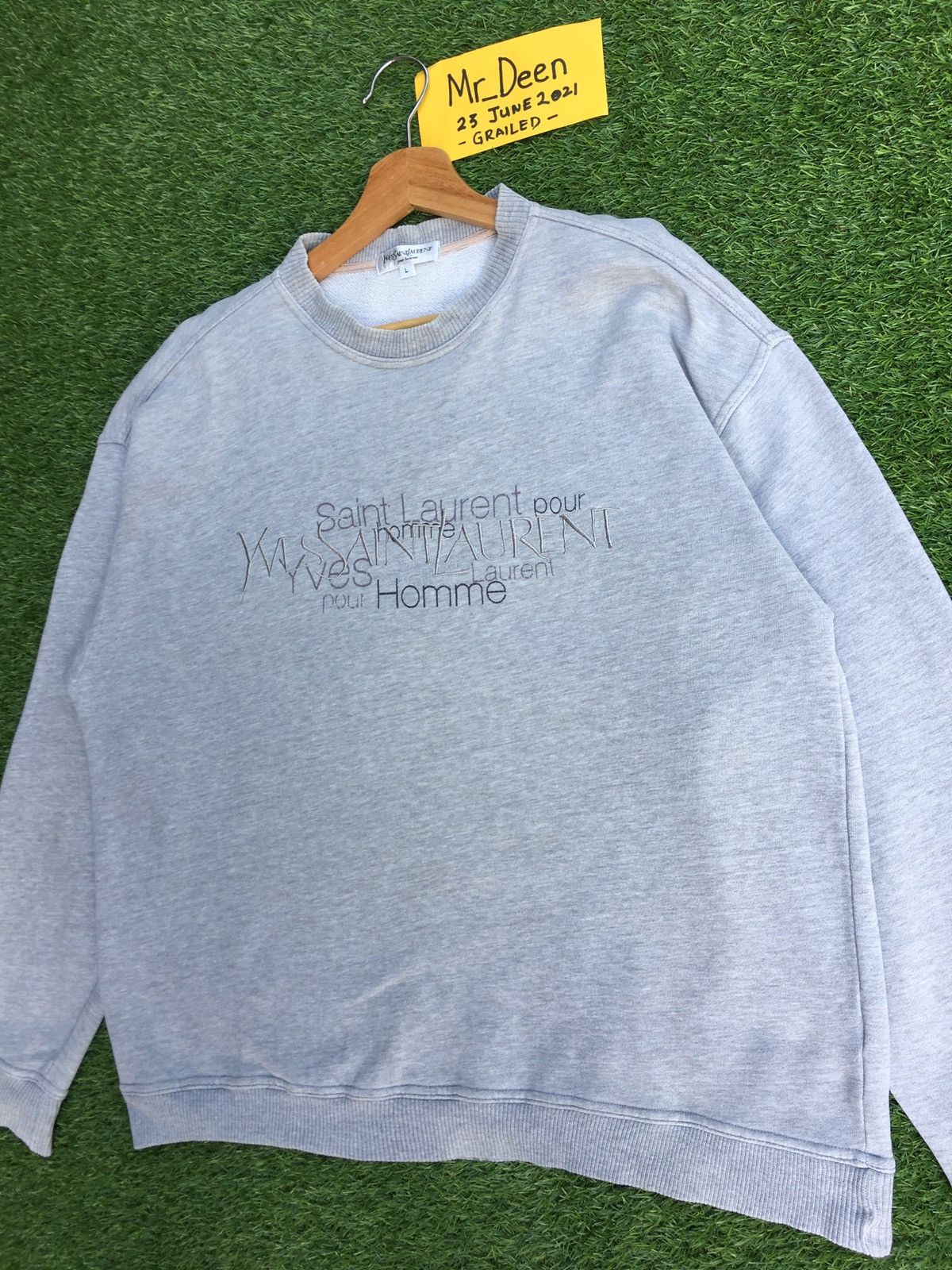 Yves Saint Laurent Vintage Yves Saint Laurent YSL Biglogo Spellout Sweatshirt Size US M / EU 48-50 / 2 - 5 Thumbnail