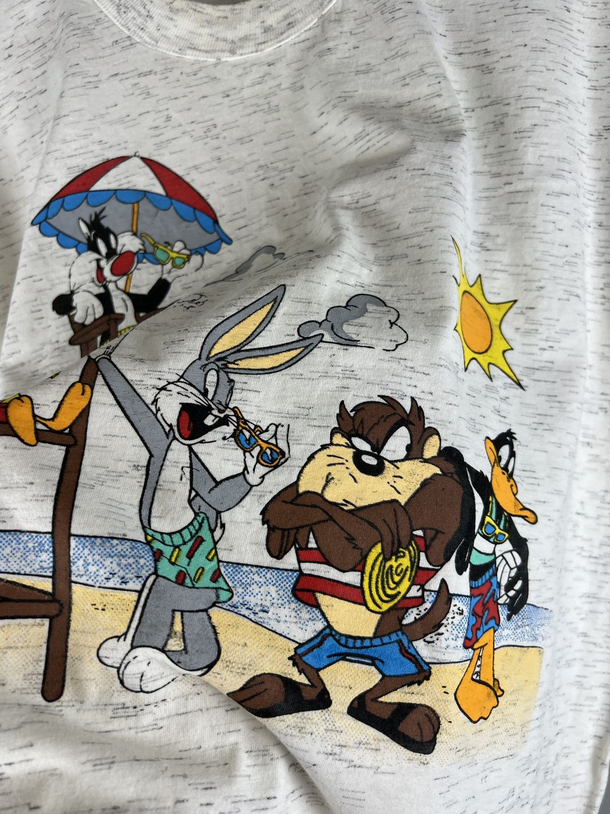 Cartoon Network Vintage 1990s Looney Tunez band on the beach tee Size US XL / EU 56 / 4 - 2 Thumbnail