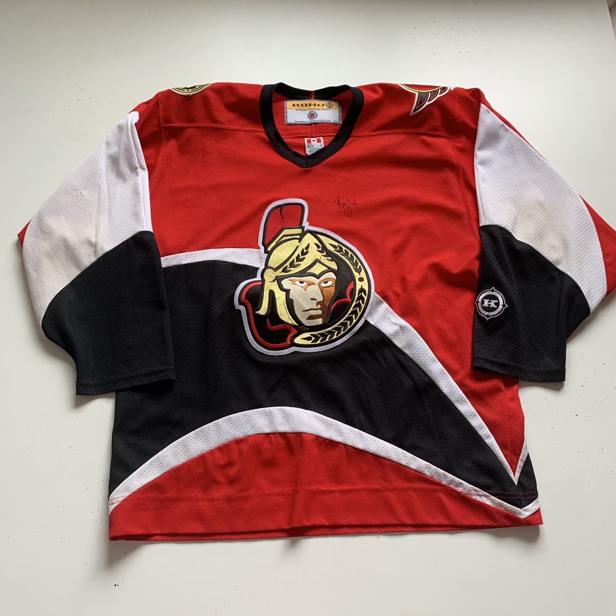 Image of Ccm x Nhl Vintage 90's Ottawa Senators Nhl Hockey Jersey Large in Red, Men's