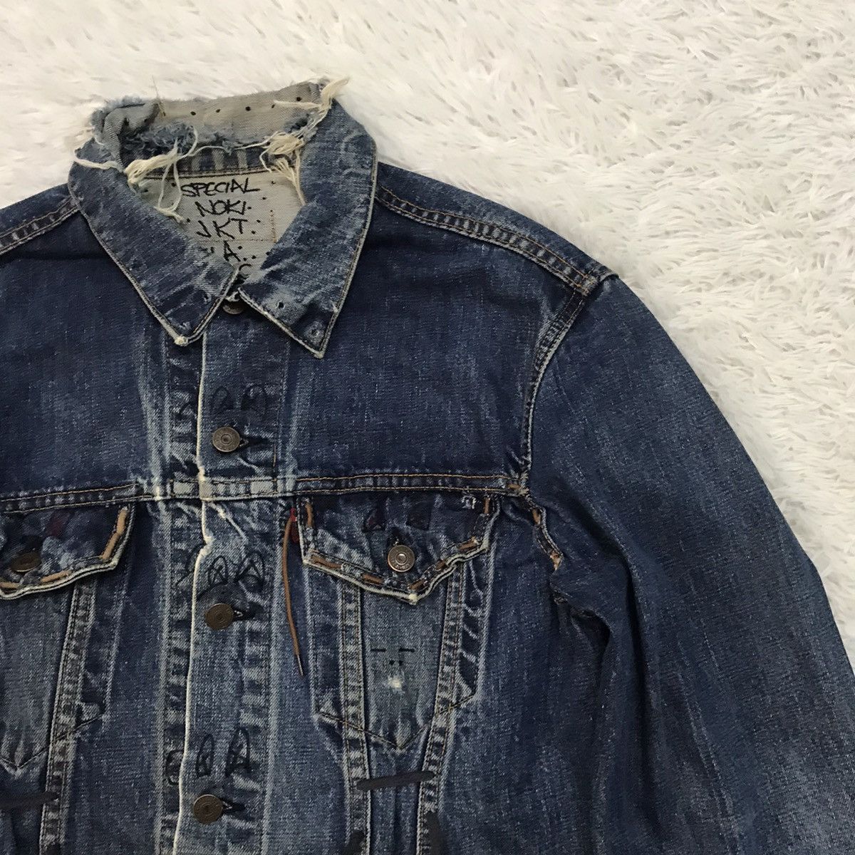 Levi's Vtg Levis Big E 521 Button Trucker Distress & Custom Jacket Size US M / EU 48-50 / 2 - 4 Thumbnail