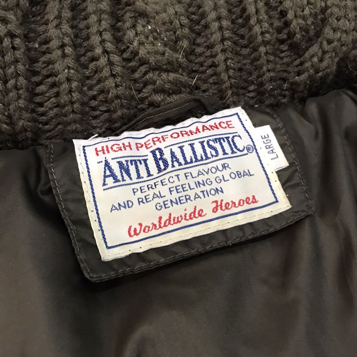 Japanese Brand Anti Ballistic Puffer Like Jacket Hoodie Size US L / EU 52-54 / 3 - 12 Thumbnail