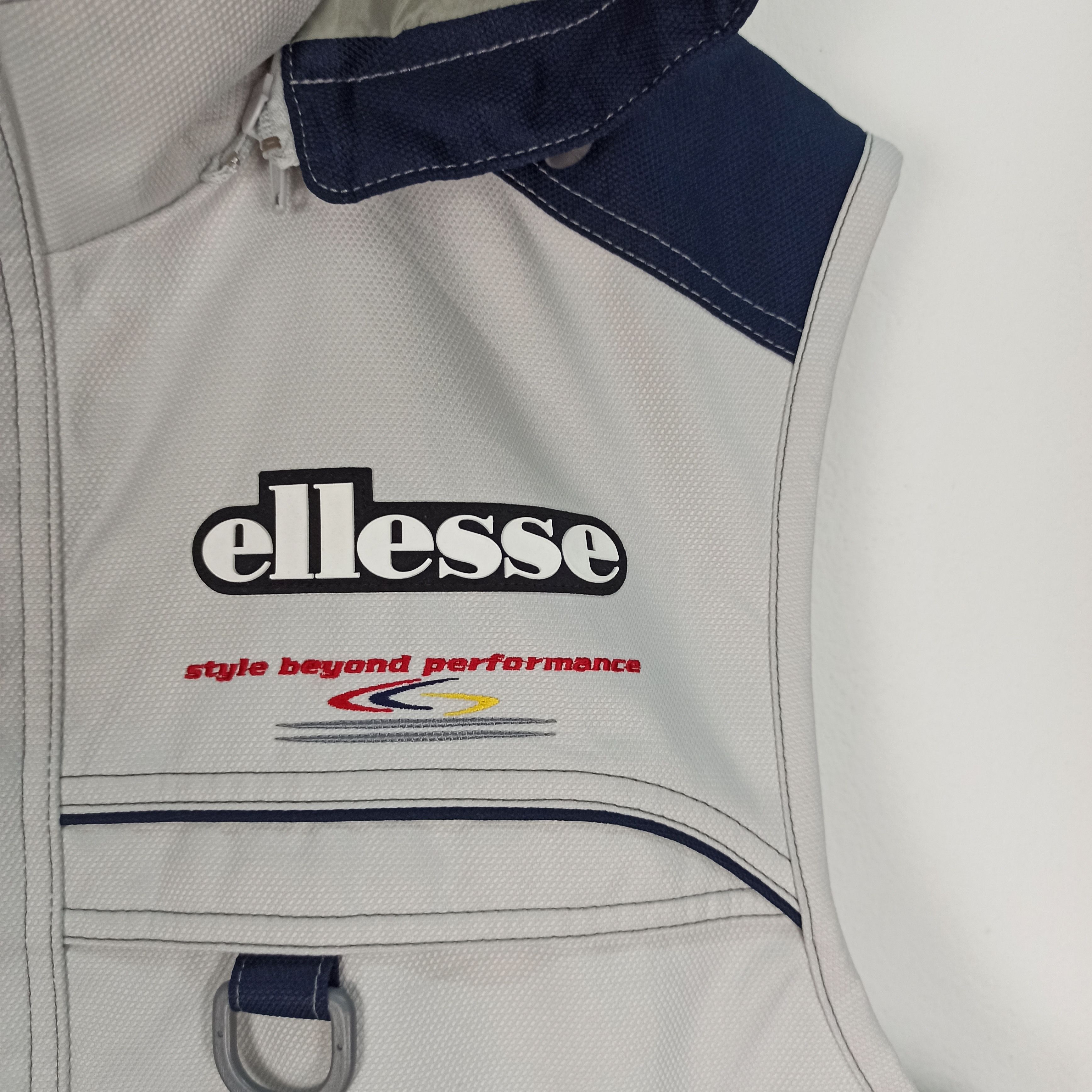 Ellesse Rare Ellesse Ski Jacket Vest Hoodie Winter Size US L / EU 52-54 / 3 - 3 Thumbnail