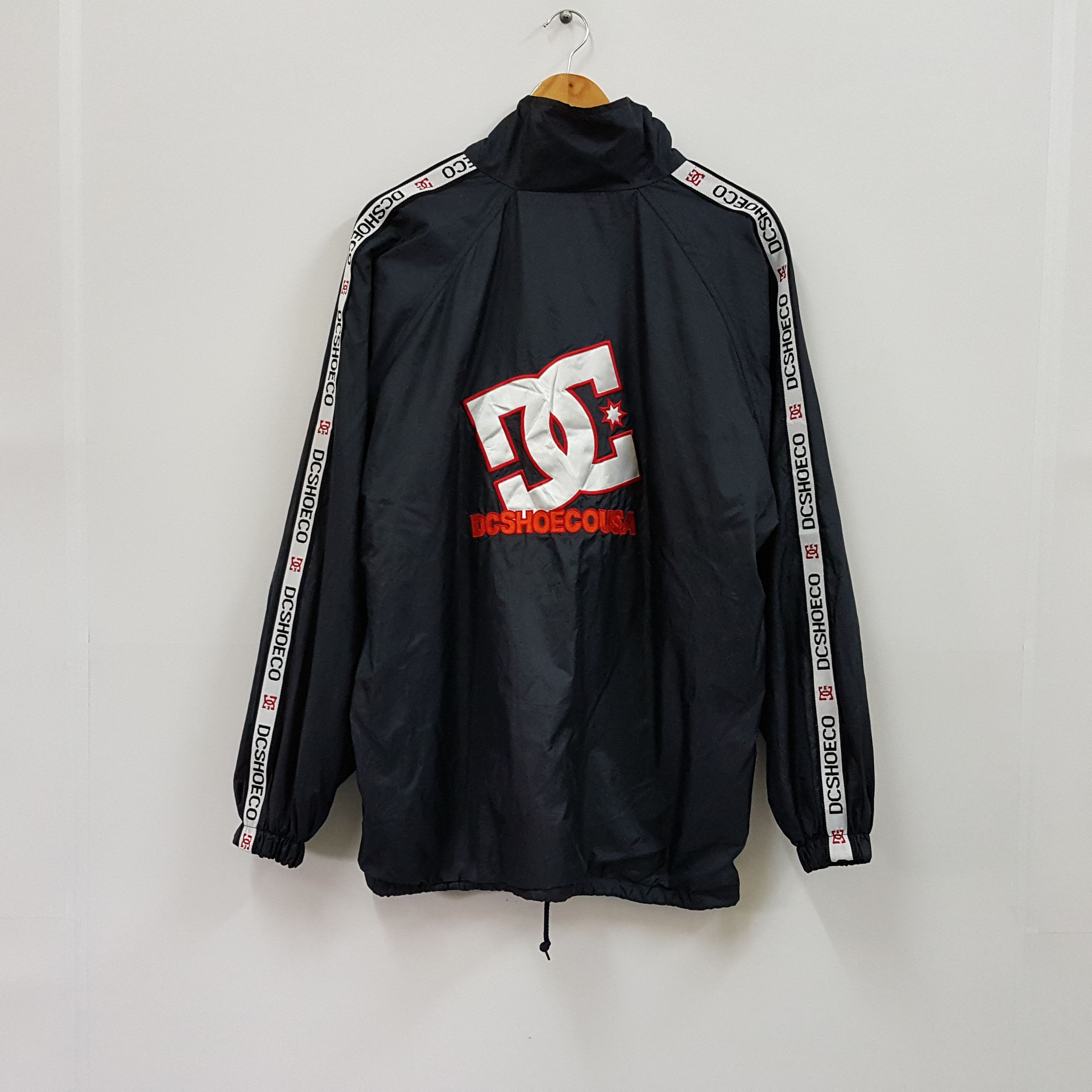 Vintage Vintage DCSHOECO big logo hop hop style windbreker jacket Size US L / EU 52-54 / 3 - 1 Thumbnail