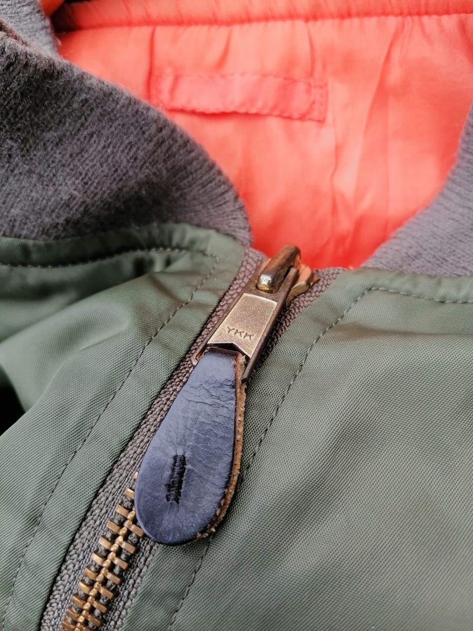 Uniqlo Uniqlo Bomber Jacket Size US M / EU 48-50 / 2 - 3 Thumbnail
