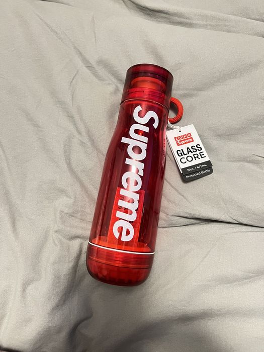 Supreme Supreme Zoku Glass Core 16 oz. water Bottle | Grailed