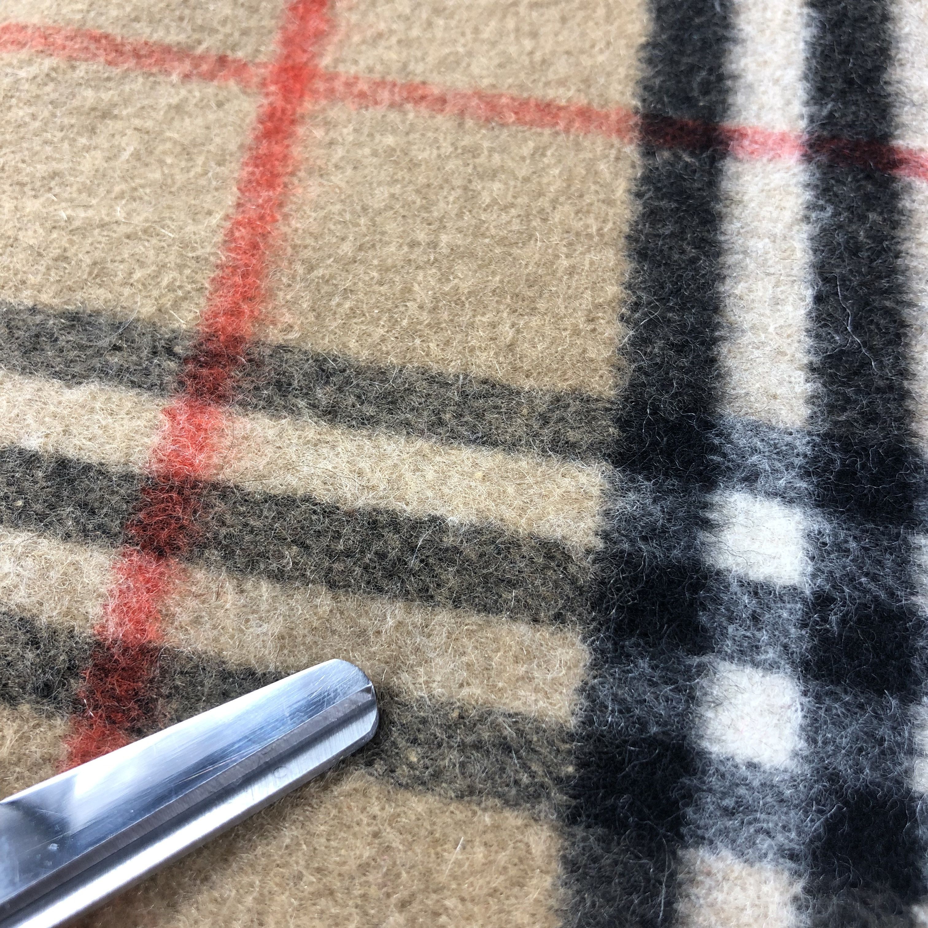 Burberry Burberrys Tan Nova Check Cashmere Scarf Muffler V1478 Size ONE SIZE - 7 Thumbnail