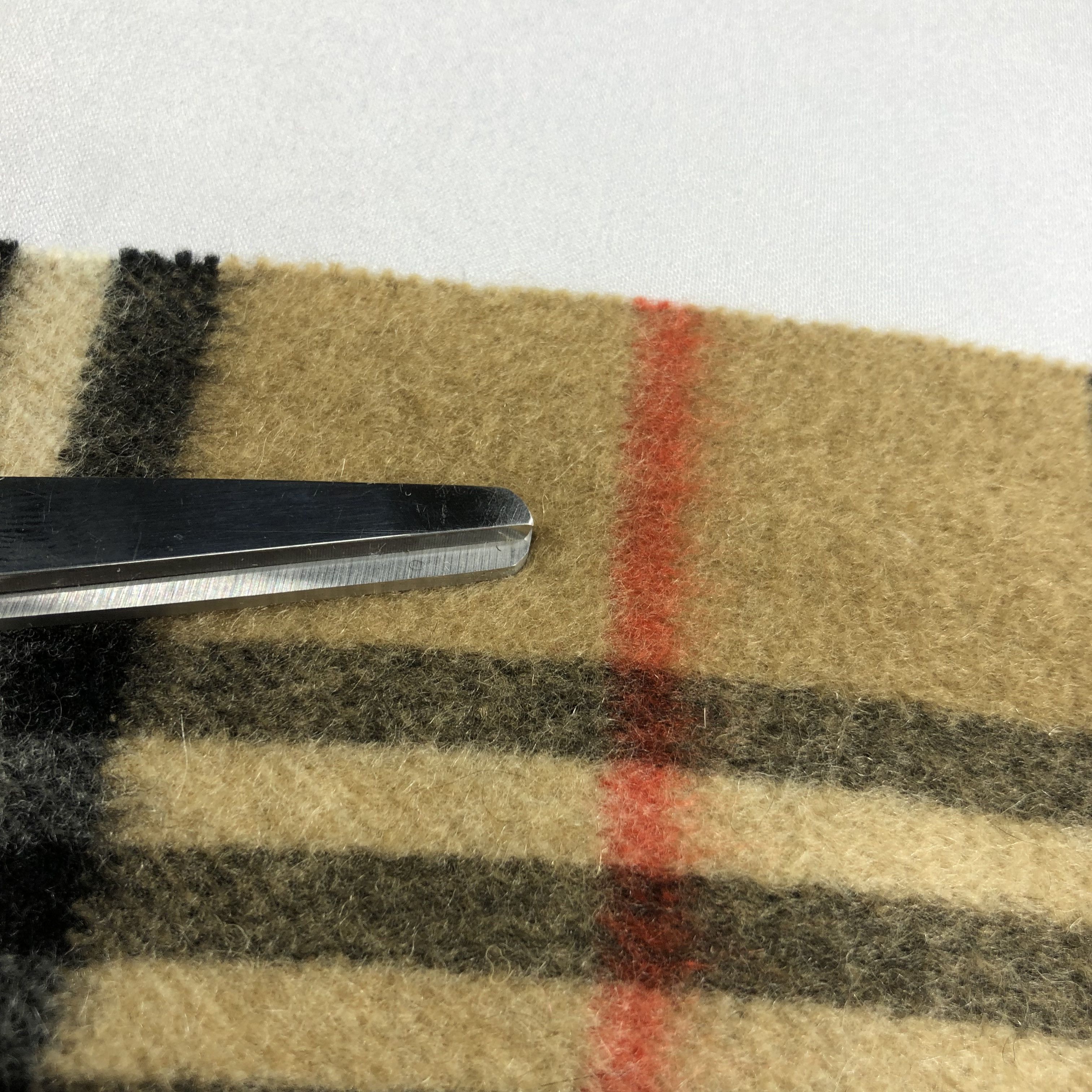 Burberry Burberrys Tan Nova Check Cashmere Scarf Muffler V1478 Size ONE SIZE - 6 Thumbnail