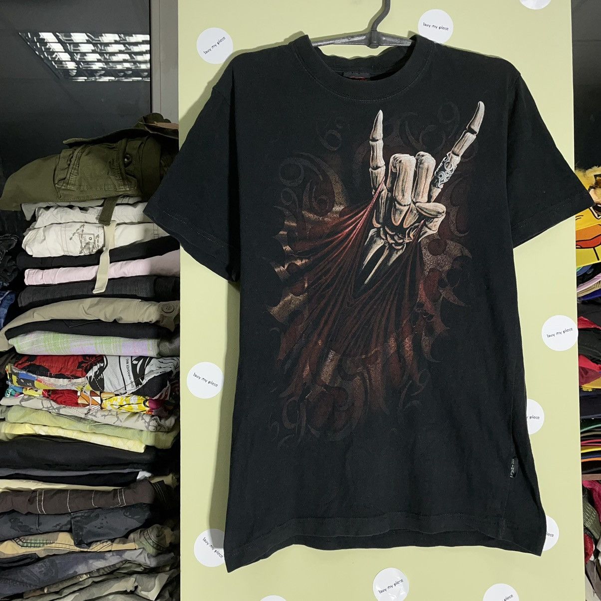 Vintage Vintage Y2K Graphic Tee Skull Flames Horror Punk Rock Black Size US M / EU 48-50 / 2 - 6 Thumbnail