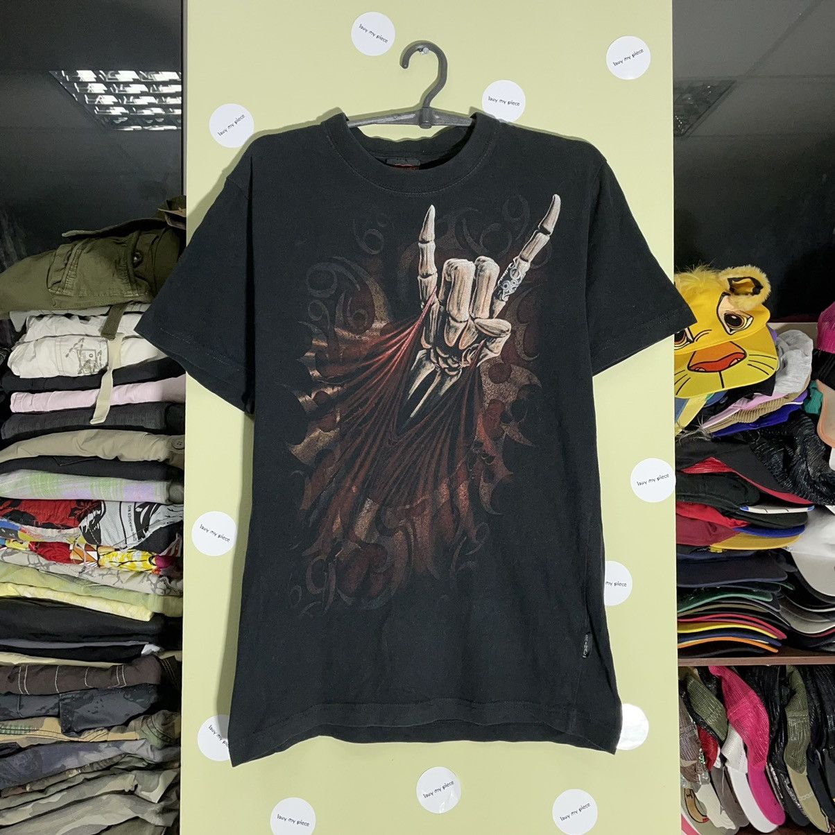 Vintage Vintage Y2K Graphic Tee Skull Flames Horror Punk Rock Black Size US M / EU 48-50 / 2 - 4 Thumbnail
