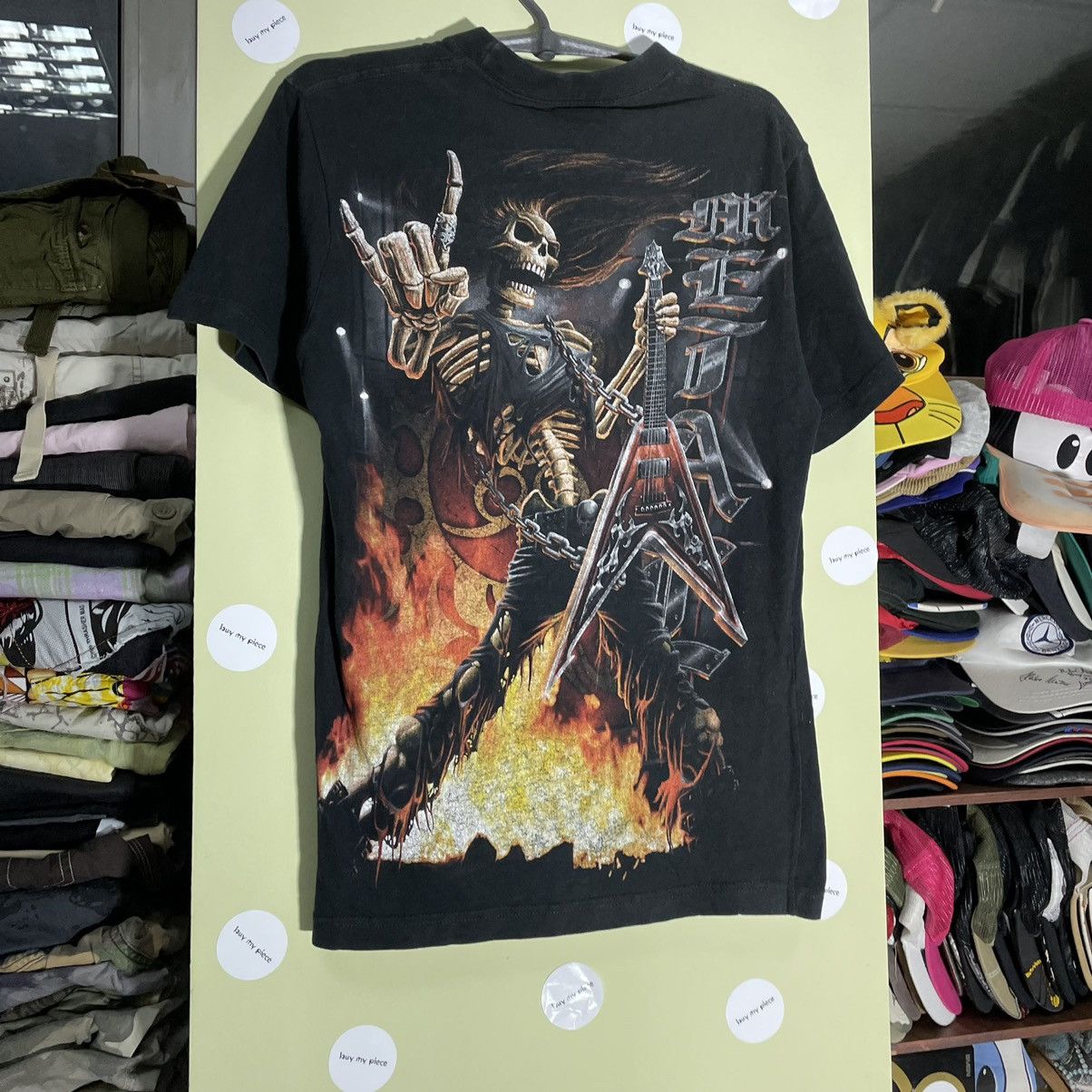 Vintage Vintage Y2K Graphic Tee Skull Flames Horror Punk Rock Black Size US M / EU 48-50 / 2 - 2 Thumbnail