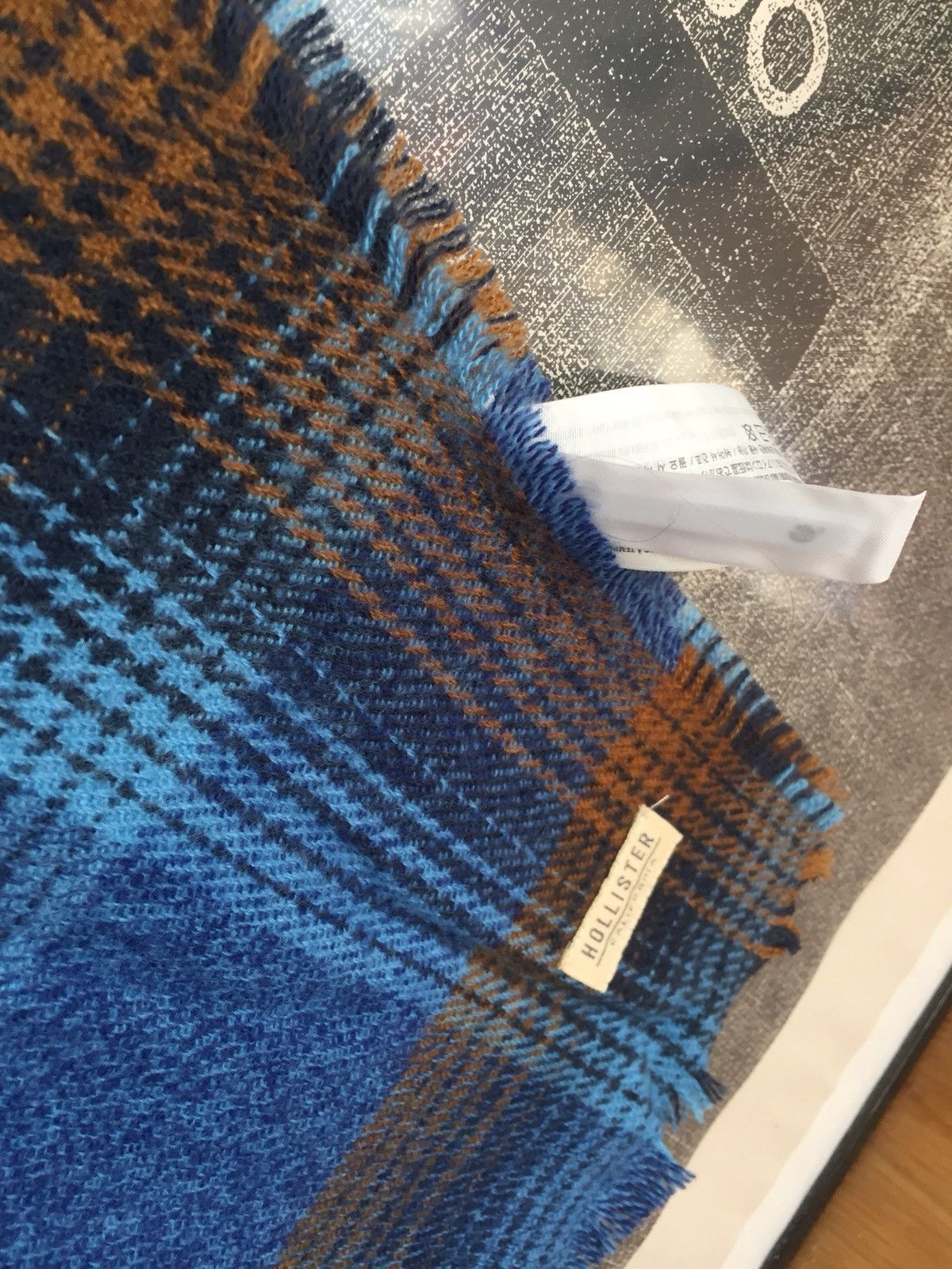 Hollister Hollister Winter Set: Beanie + Tartan / Checkered Scarf Size ONE SIZE - 3 Thumbnail