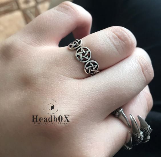 Jewelry Star Pentagram Ring Size ONE SIZE - 1 Thumbnail