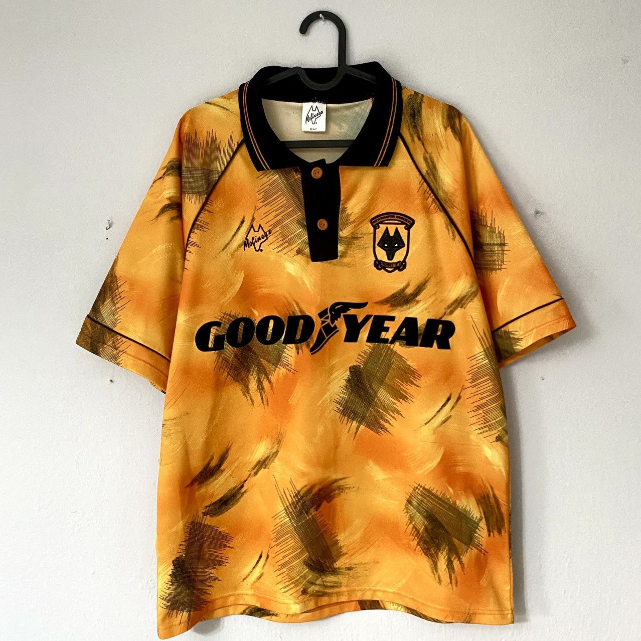 Vintage RARE 1992 Wolverhampton Wanderers Molineux Vintage Jersey UK Size US L / EU 52-54 / 3 - 3 Thumbnail