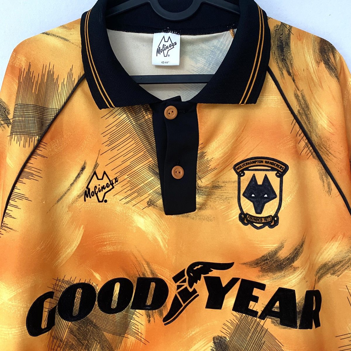Vintage RARE 1992 Wolverhampton Wanderers Molineux Vintage Jersey UK Size US L / EU 52-54 / 3 - 8 Thumbnail