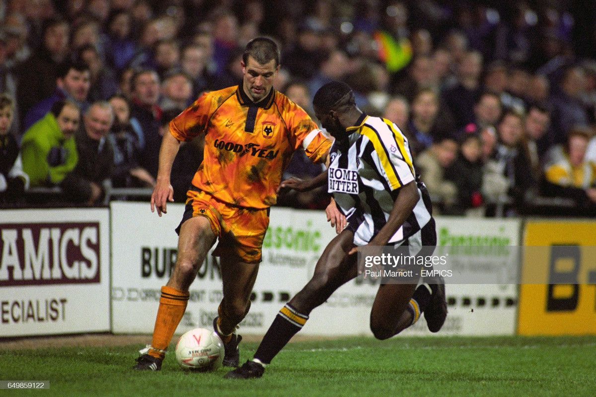 Vintage RARE 1992 Wolverhampton Wanderers Molineux Vintage Jersey UK Size US L / EU 52-54 / 3 - 2 Thumbnail