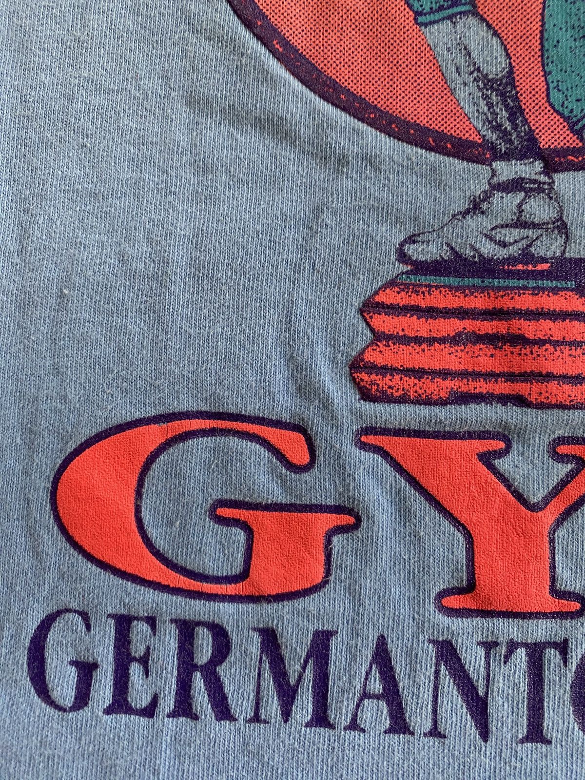 Fruit Of The Loom Vintage 90’s World Gym Aerobics Maryland Single Stitch Tee Size US XL / EU 56 / 4 - 7 Thumbnail