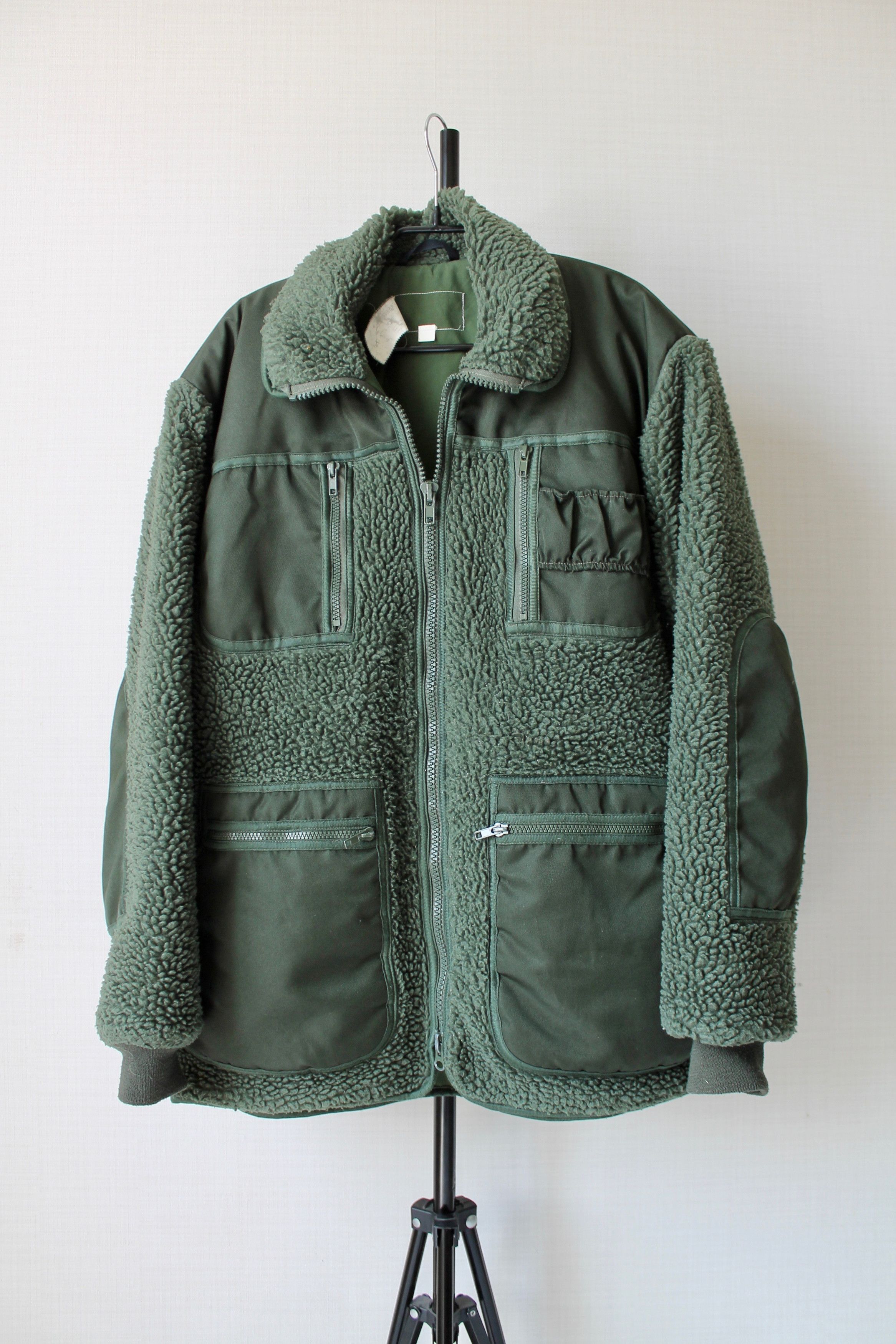 Japanese Brand × Vintage Deep Fleece Pile Military Jacket Khaki green Size US L / EU 52-54 / 3 - 1 Thumbnail
