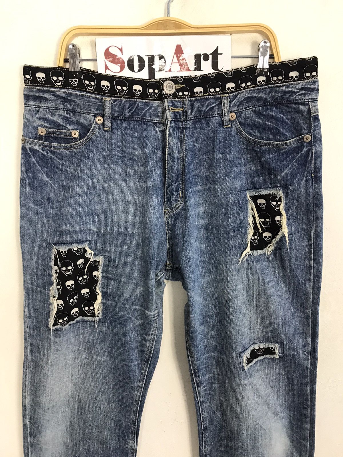 Japanese Brand × Vintage Vintage Japanese Brand Design Distressed Graphic Skull Jeans Size US 37 - 3 Thumbnail