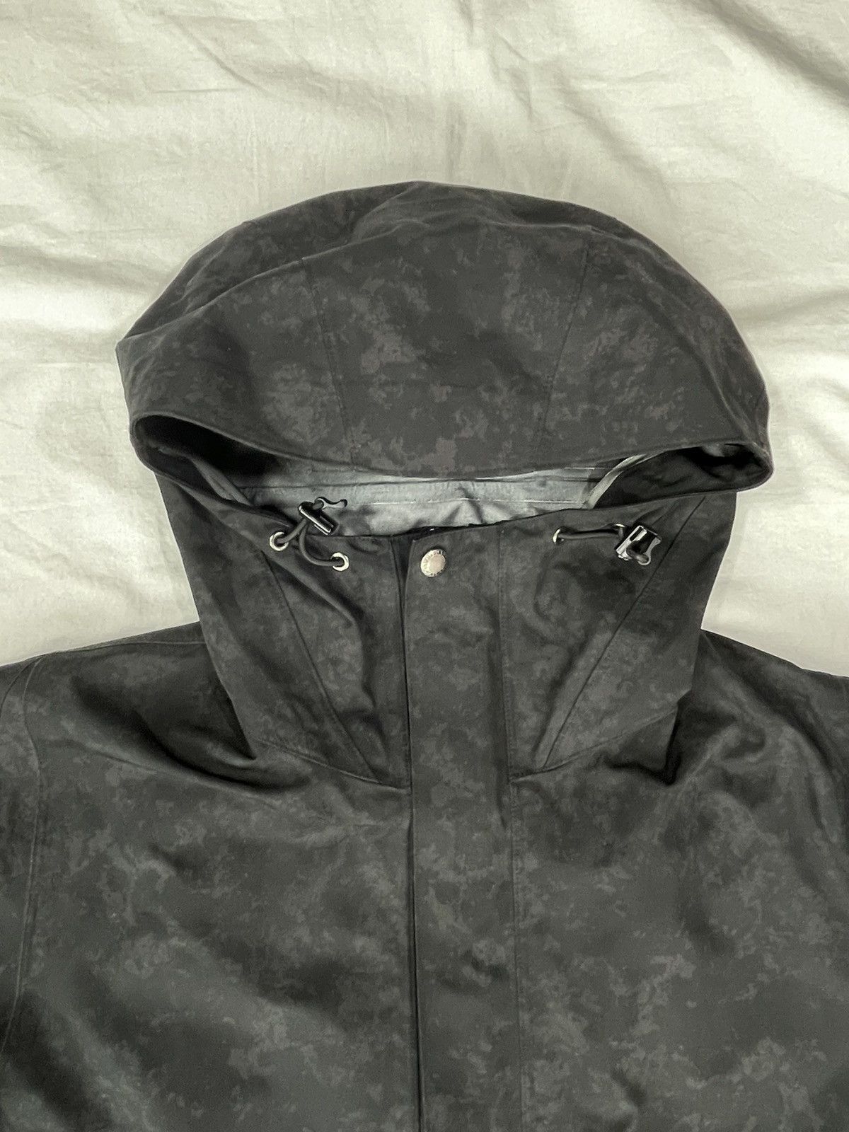 Junya Watanabe Goldwin Gore-Tex SS2005 Runway Acid Print Packable Jacket Size US L / EU 52-54 / 3 - 8 Thumbnail