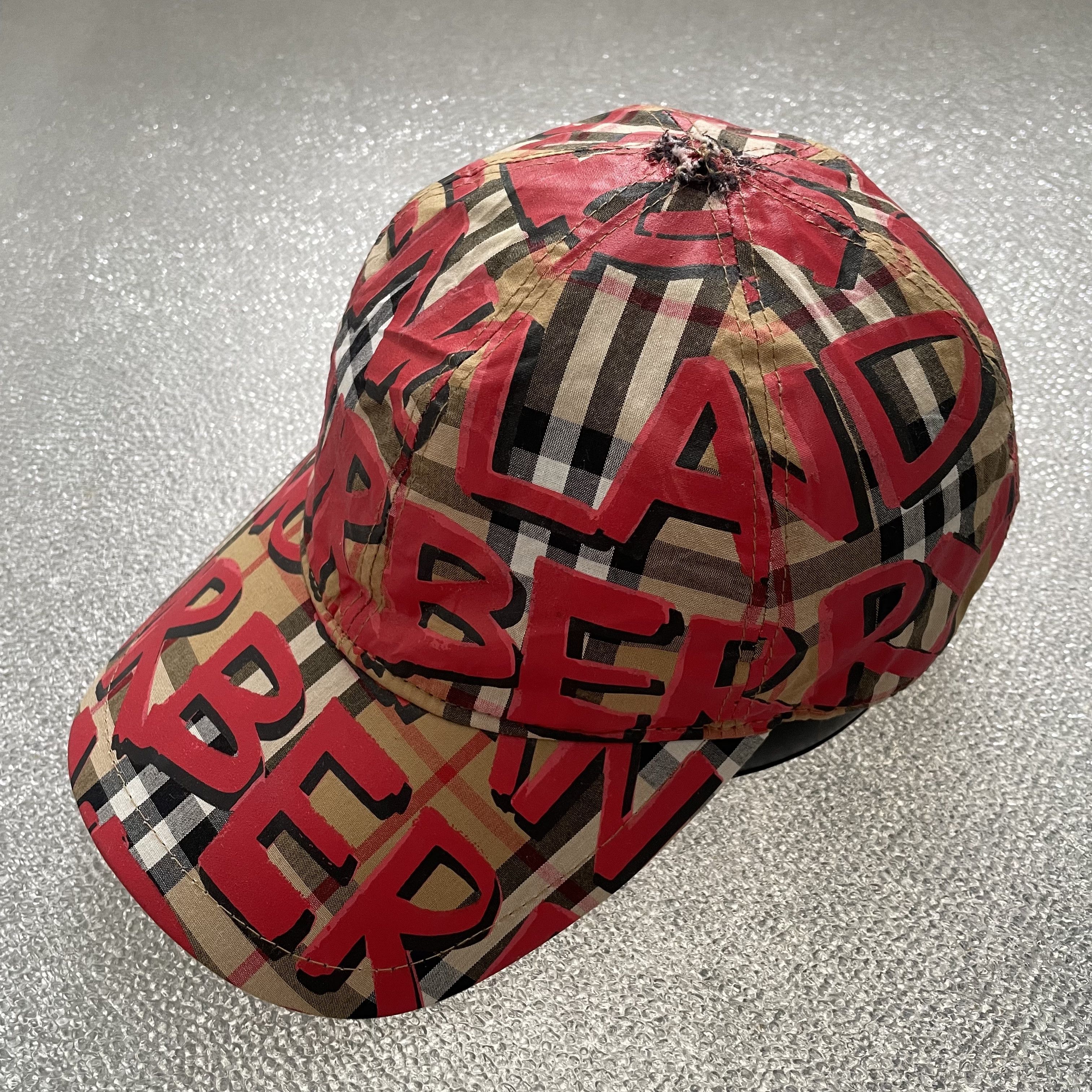 Burberry BURBERRY Hats Size ONE SIZE - 2 Thumbnail