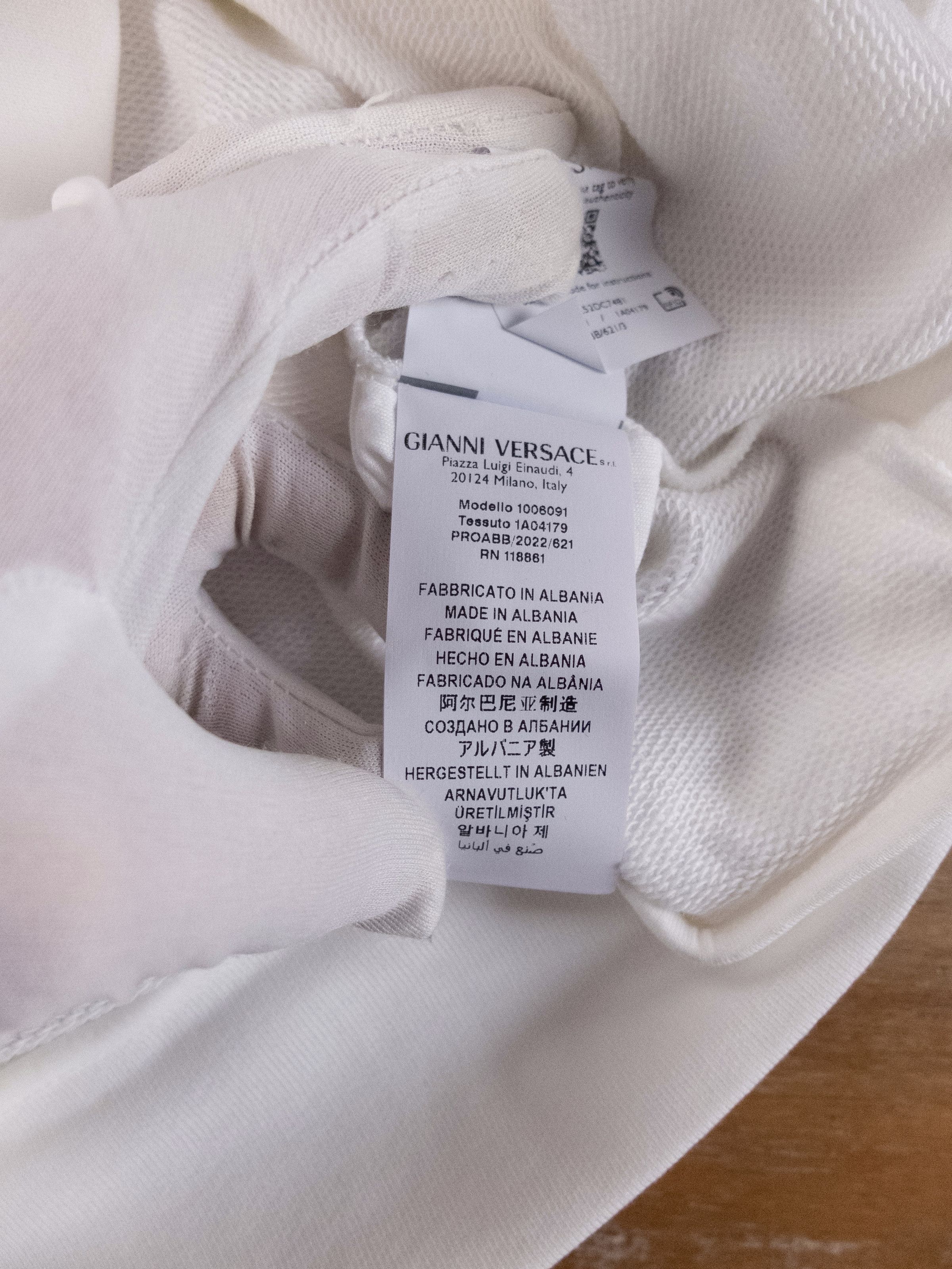 Versace VERSACE white Gianni signature logo cotton sweatshirt 4 40 Size S / US 4 / IT 40 - 8 Thumbnail